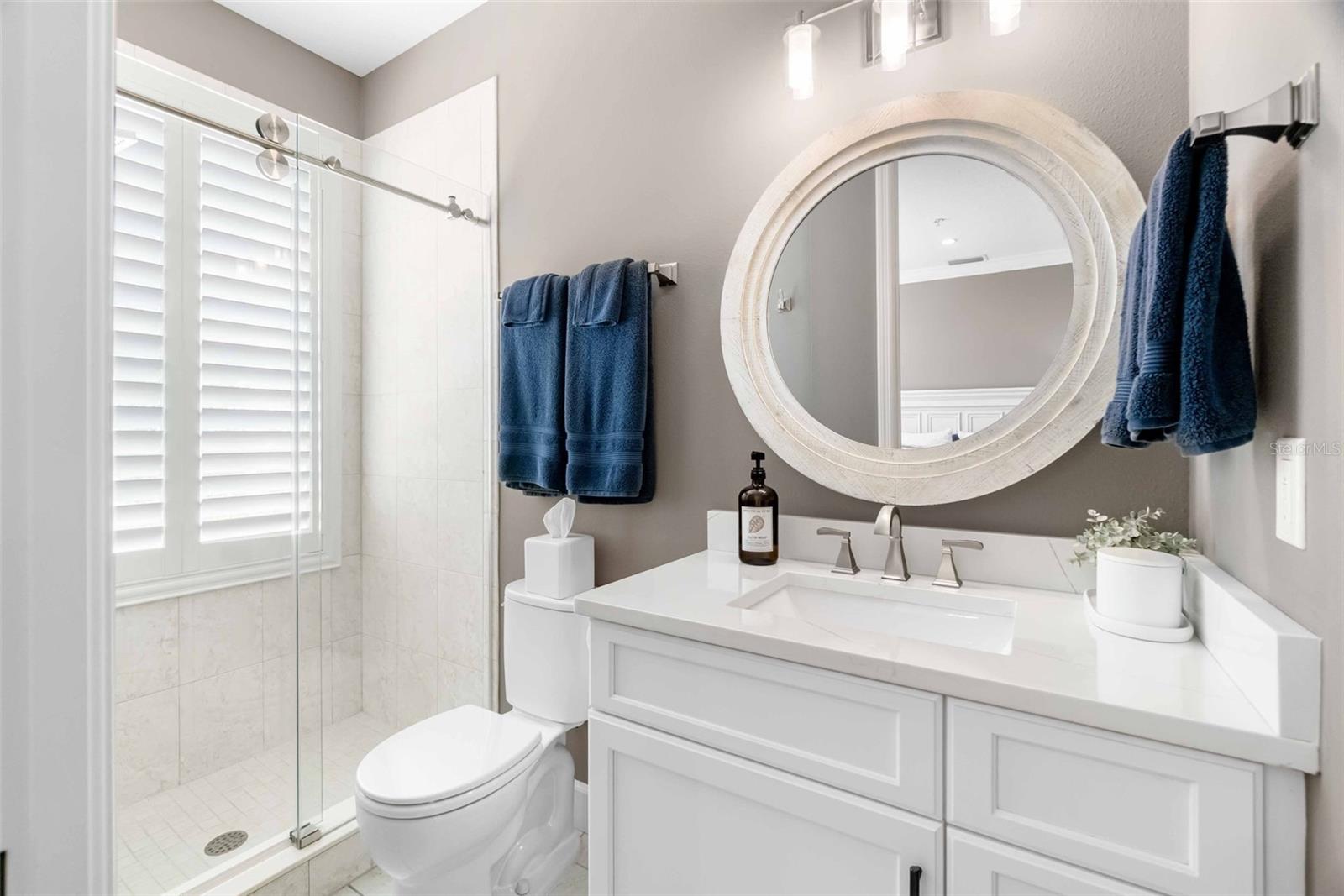 8258 MIDNIGHT PASS RD, SARASOTA, FL, 34242