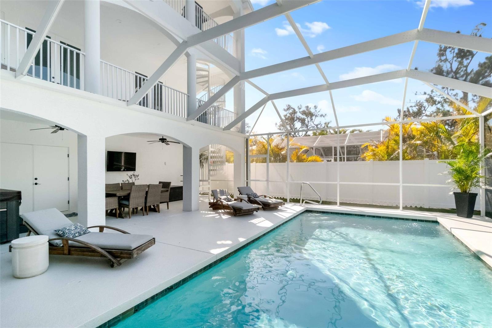 8258 MIDNIGHT PASS RD, SARASOTA, FL, 34242