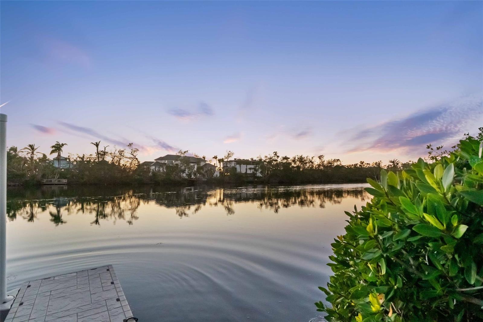 8258 MIDNIGHT PASS RD, SARASOTA, FL, 34242