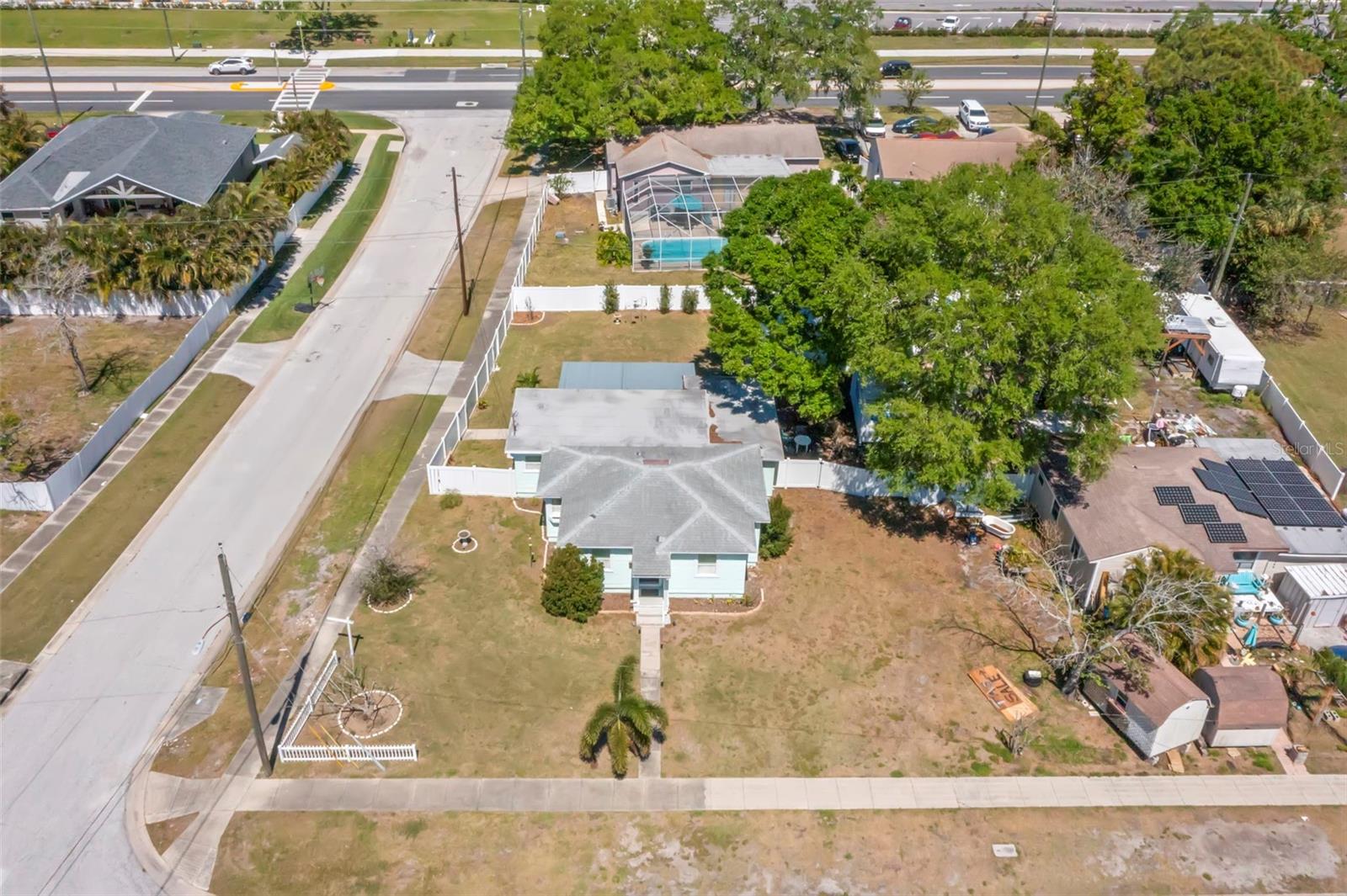 501 61ST AVE NE, ST PETERSBURG, FL, 33703