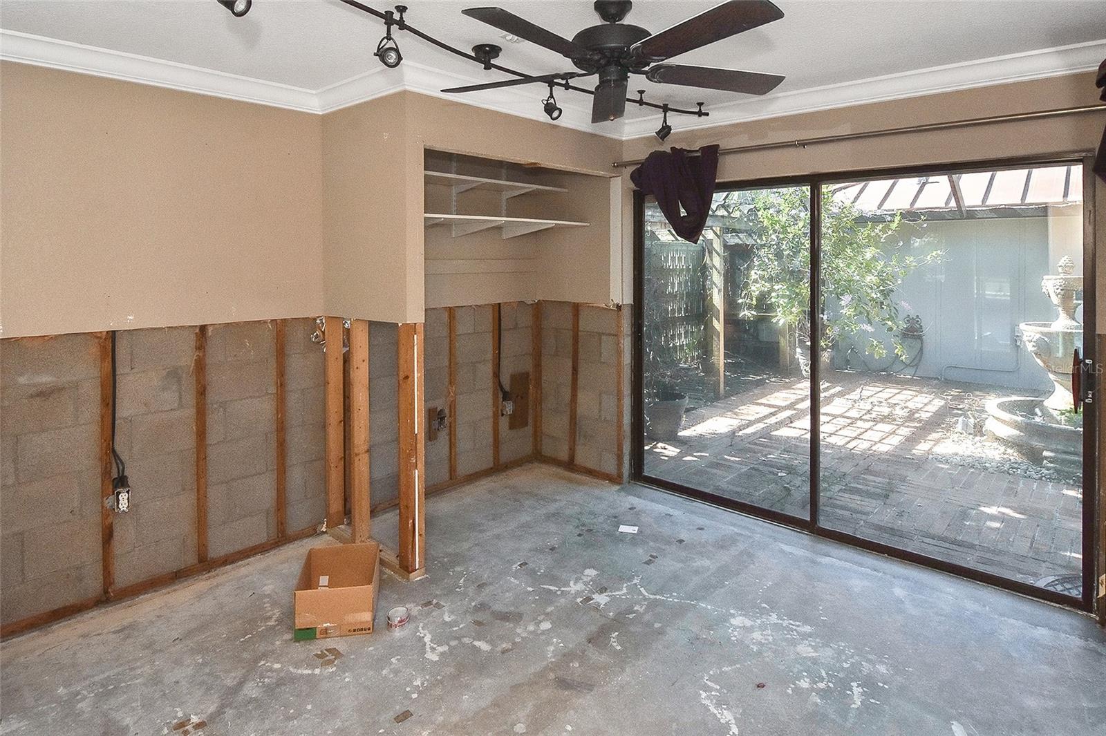 104 GRAHAM ST SE, PORT CHARLOTTE, FL, 33952