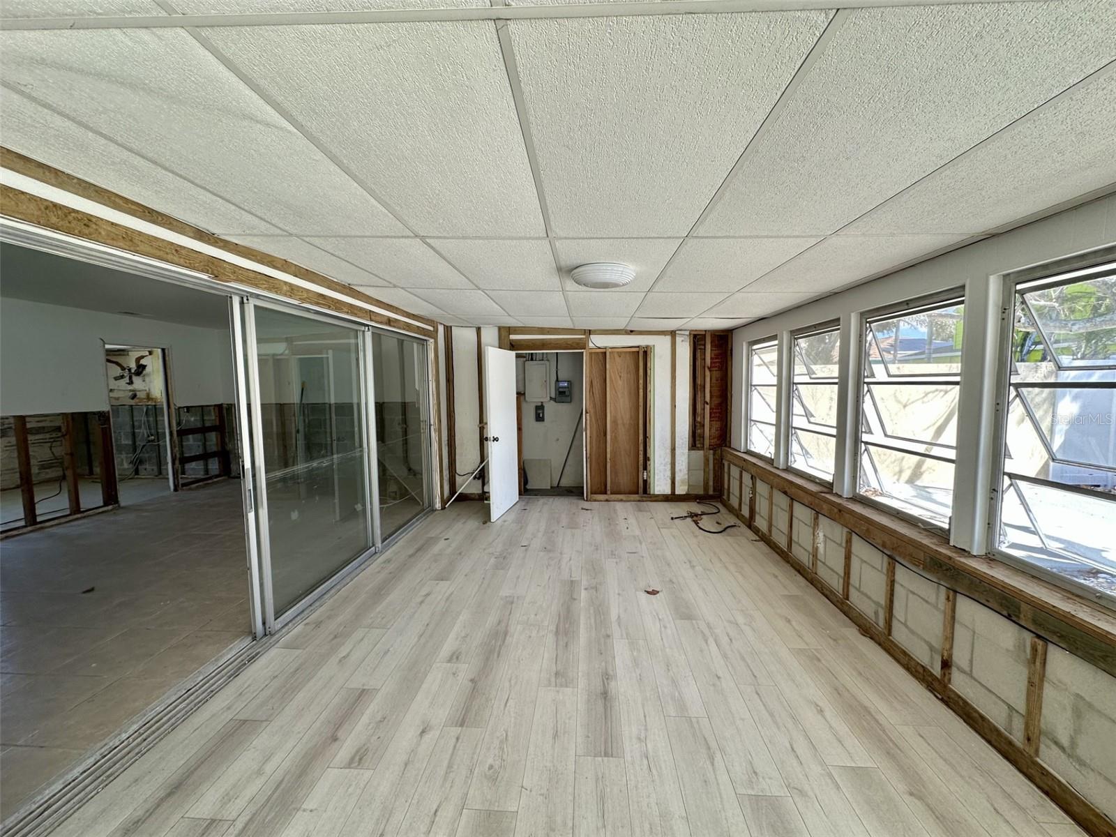 121 175TH AVE E, REDINGTON SHORES, FL, 33708