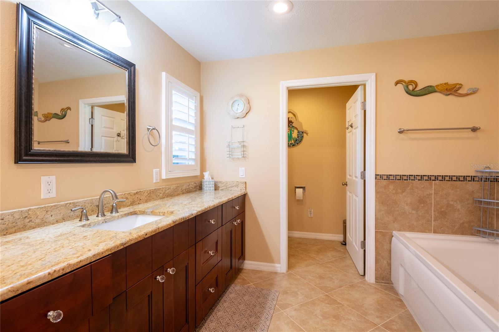 14006 ELLESMERE DR, TAMPA, FL, 33624