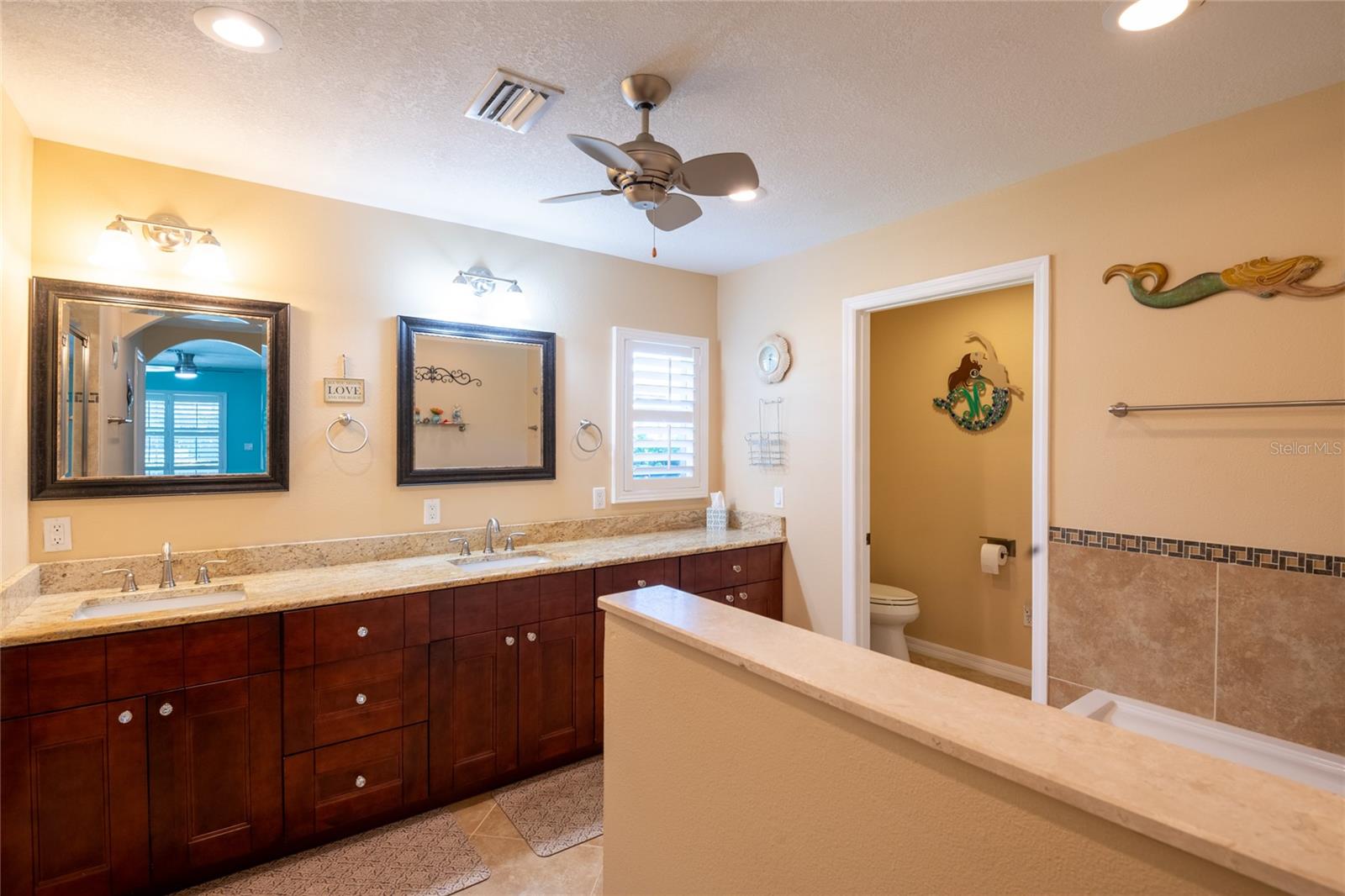 14006 ELLESMERE DR, TAMPA, FL, 33624