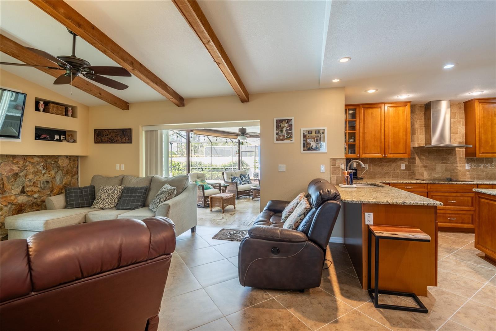 14006 ELLESMERE DR, TAMPA, FL, 33624