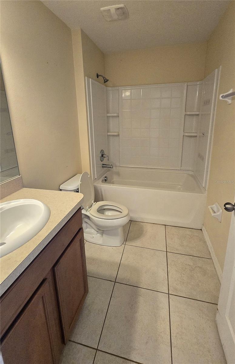 3734 HAMPTON HILLS DR, LAKELAND, FL, 33810
