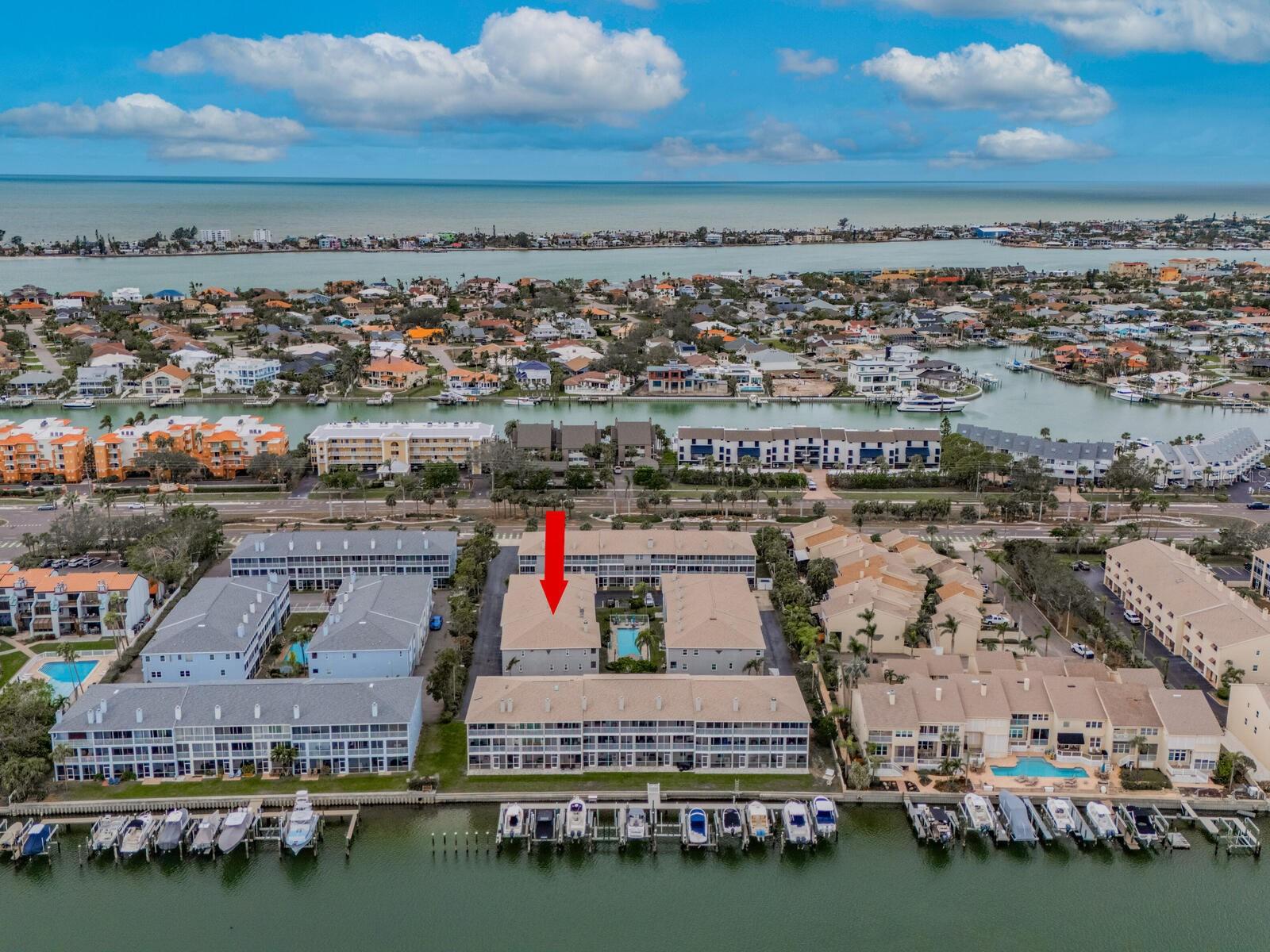 521 PINELLAS BAYWAY S #204, ST PETERSBURG, FL, 33715
