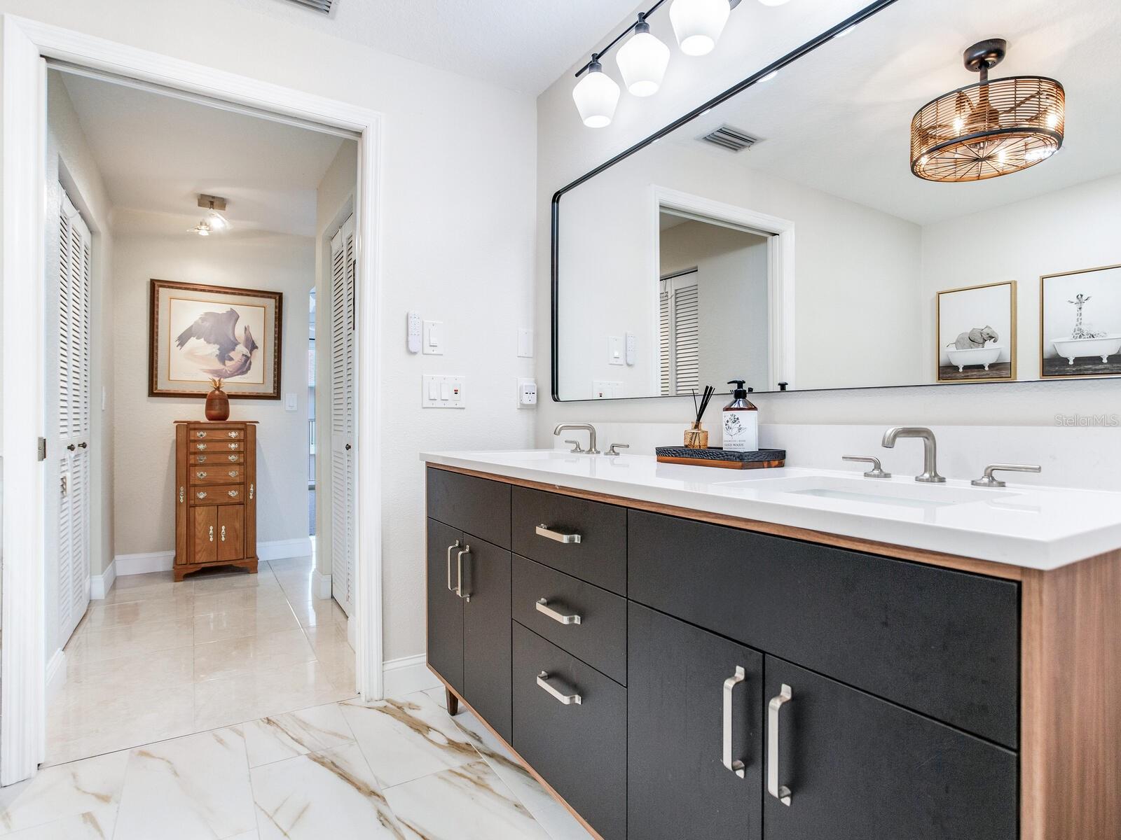 521 PINELLAS BAYWAY S #204, ST PETERSBURG, FL, 33715