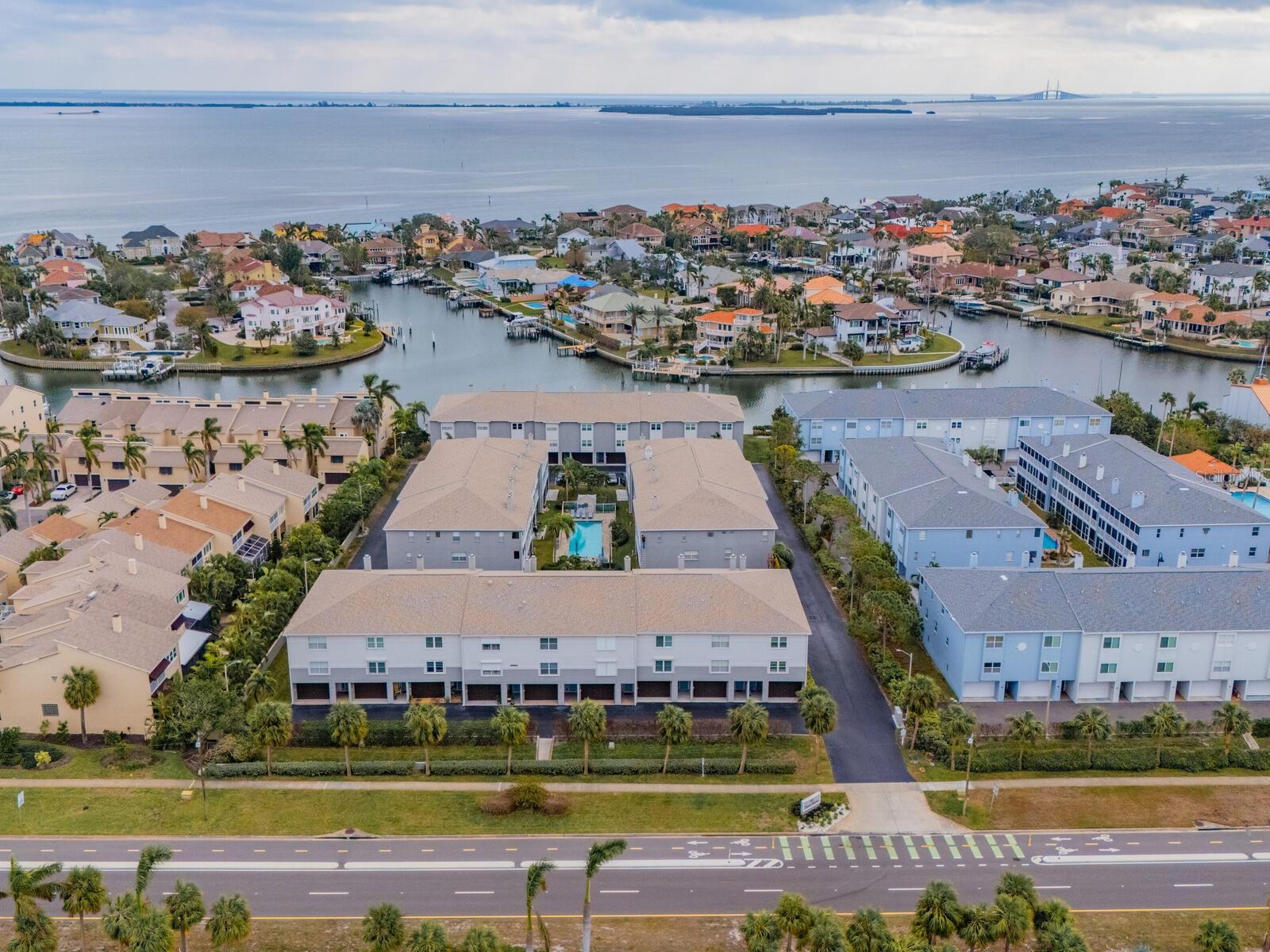 521 PINELLAS BAYWAY S #204, ST PETERSBURG, FL, 33715