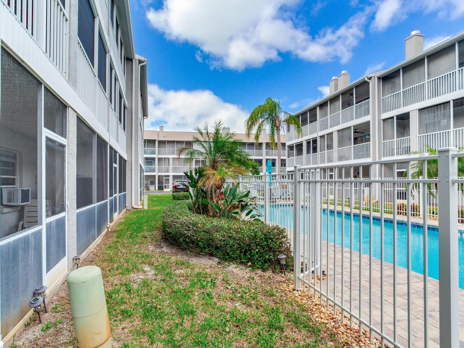 521 PINELLAS BAYWAY S #204, ST PETERSBURG, FL, 33715