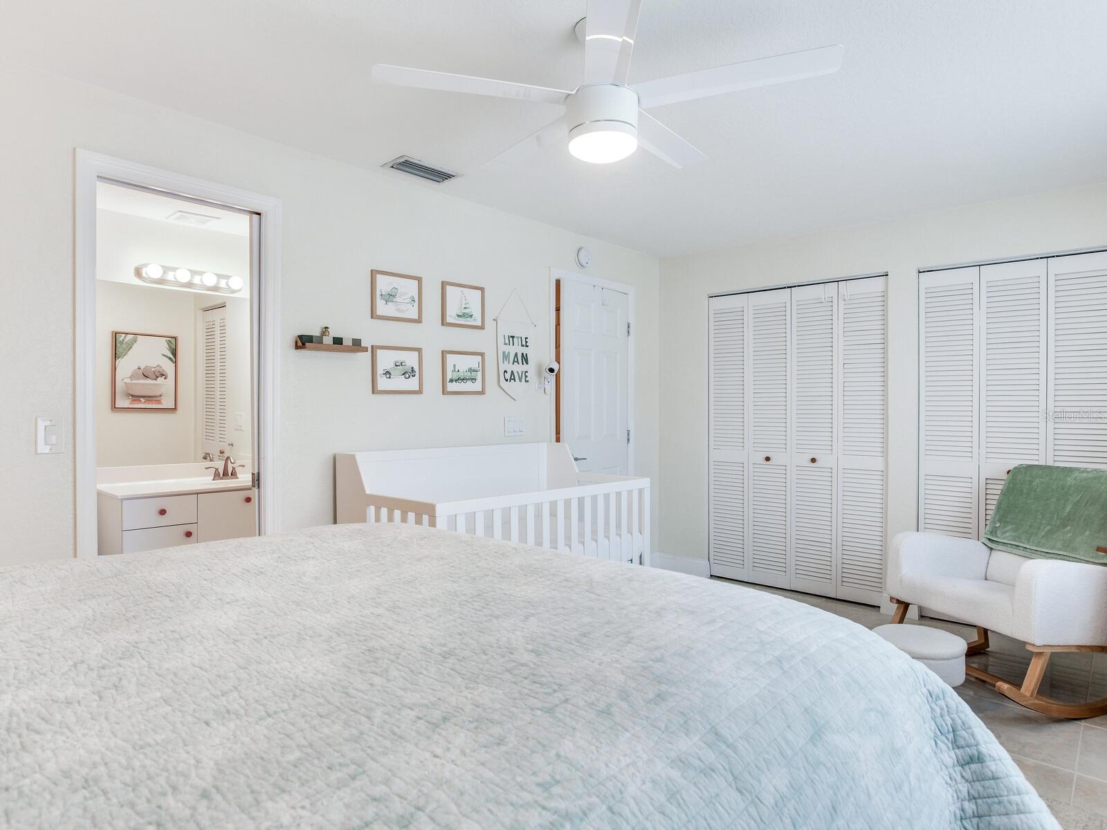 521 PINELLAS BAYWAY S #204, ST PETERSBURG, FL, 33715