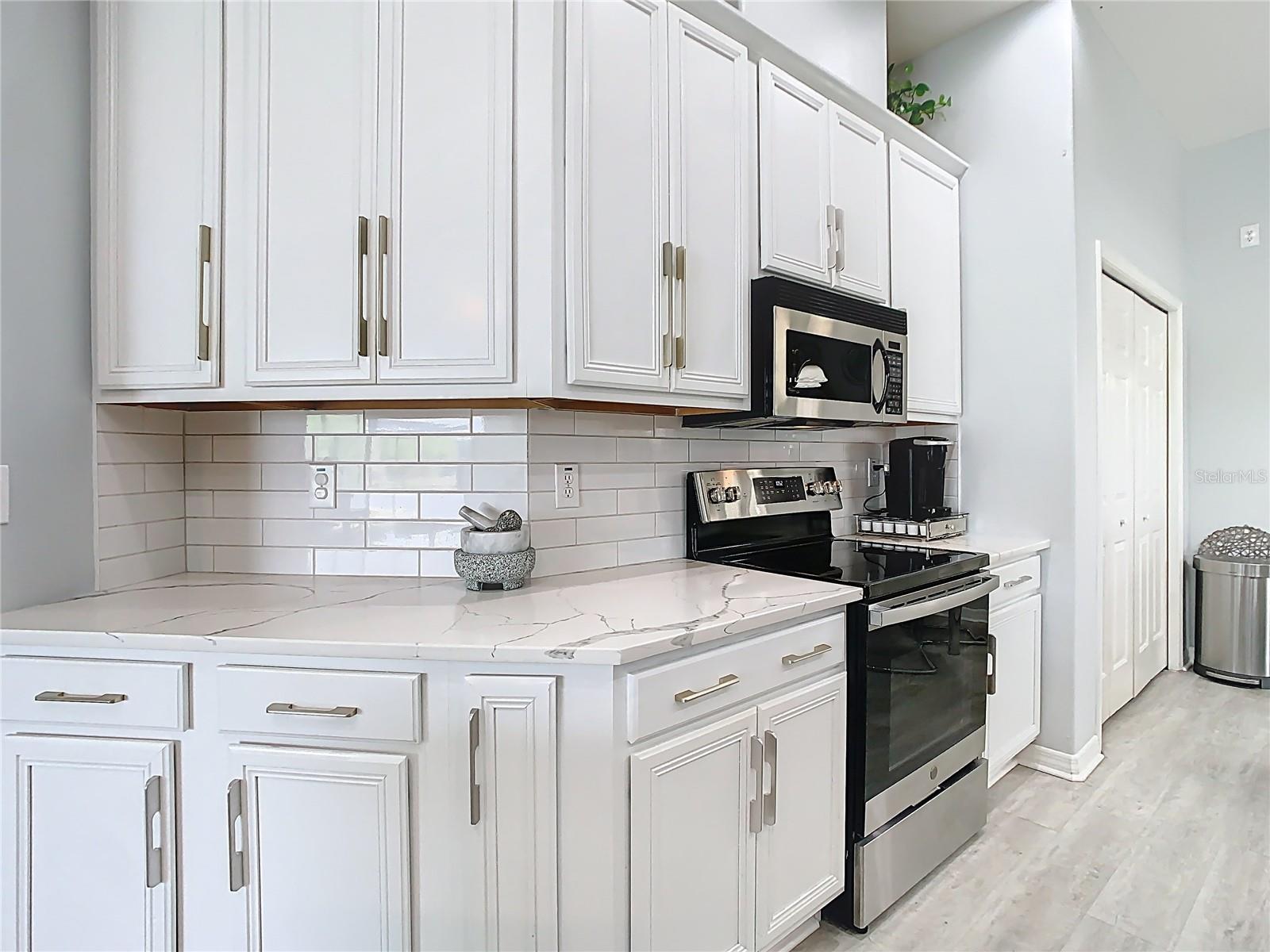 2327 SHIRECREST COVE WAY, LUTZ, FL, 33558