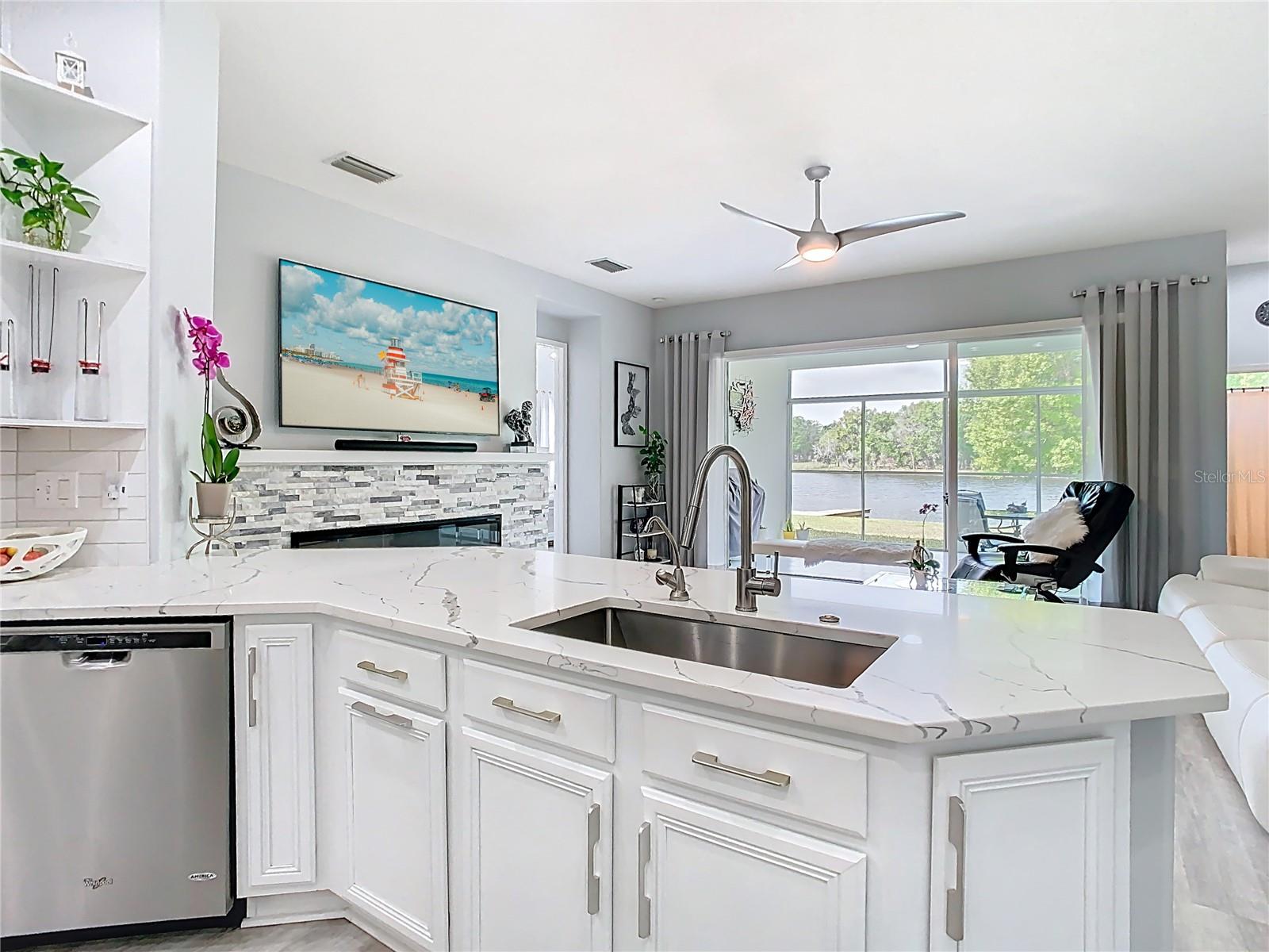 2327 SHIRECREST COVE WAY, LUTZ, FL, 33558