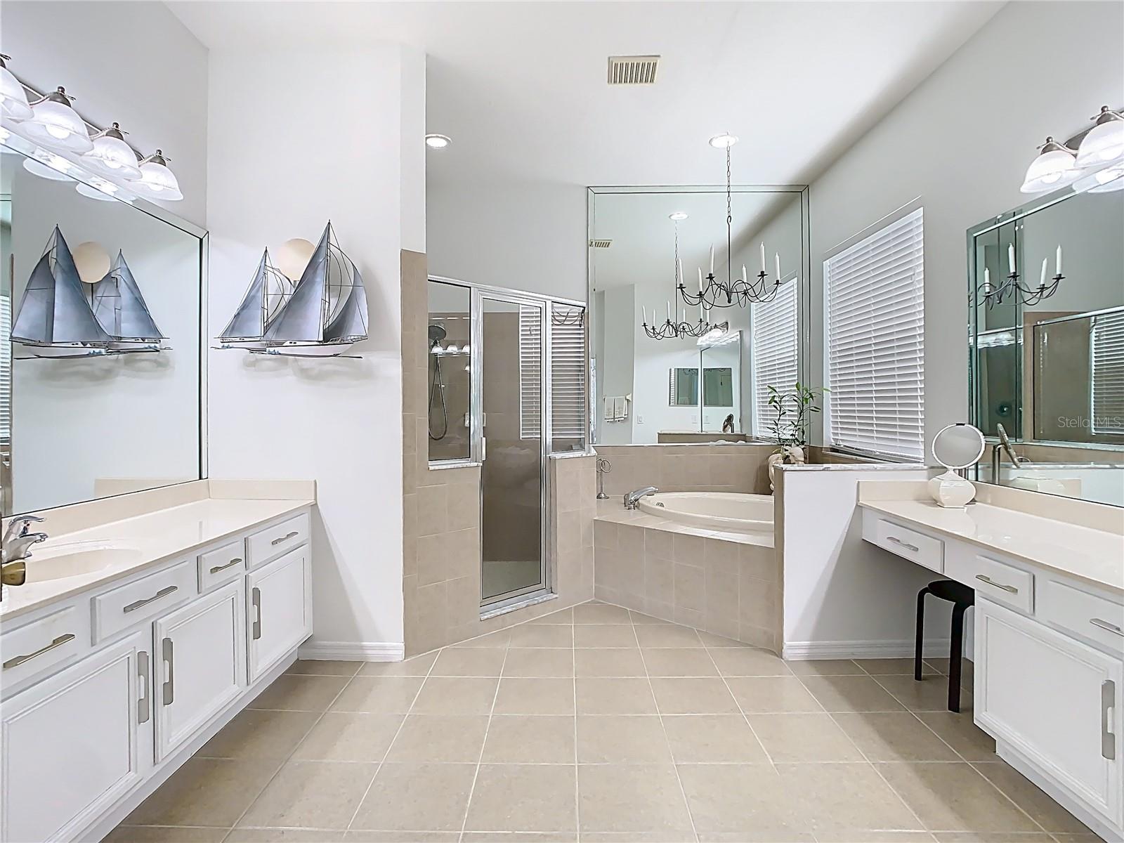 2327 SHIRECREST COVE WAY, LUTZ, FL, 33558