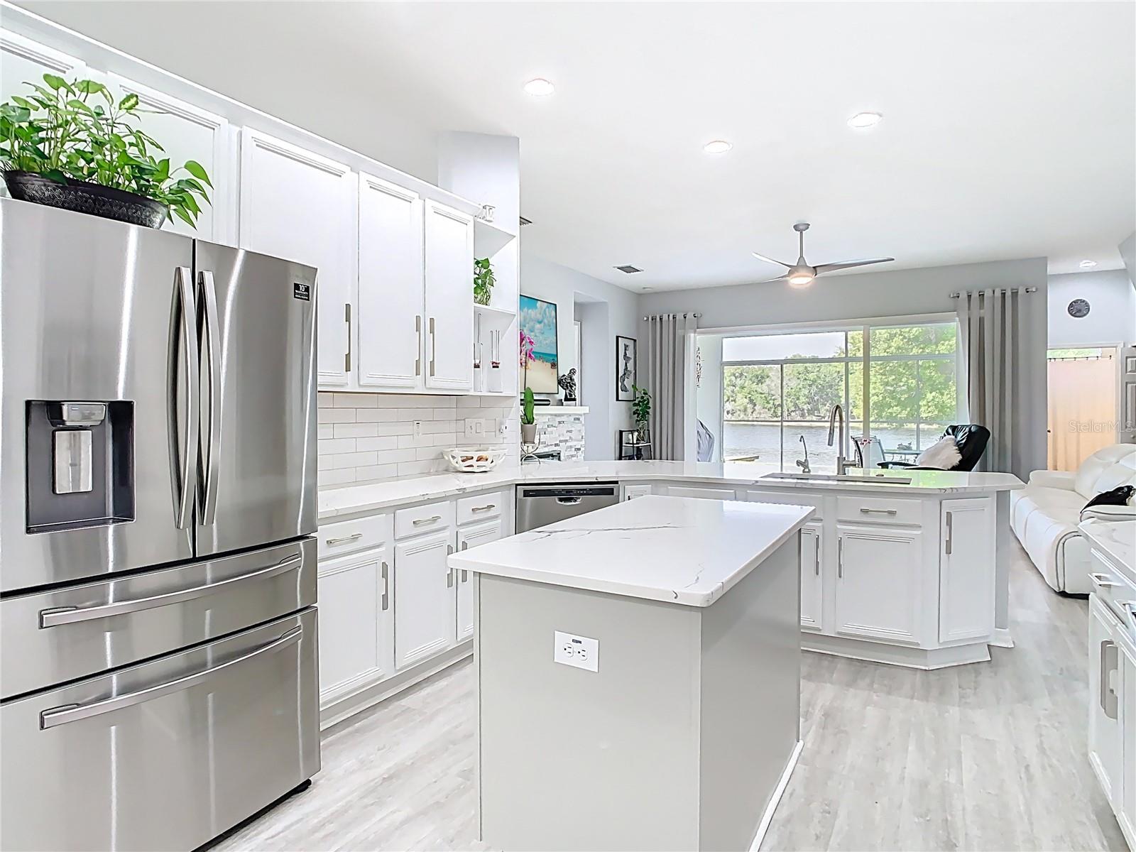 2327 SHIRECREST COVE WAY, LUTZ, FL, 33558