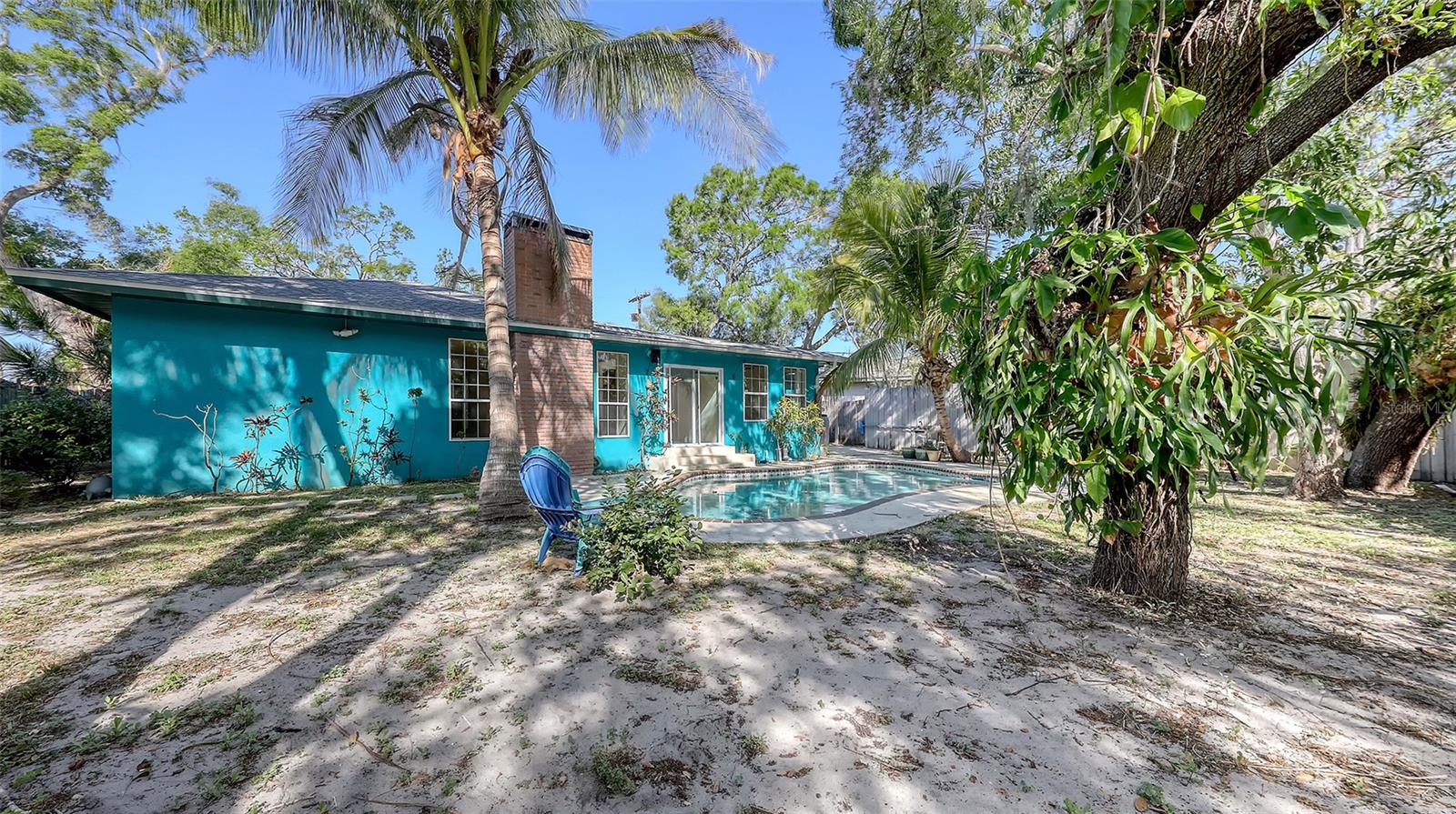 2261 LINWOOD DR, SARASOTA, FL, 34232