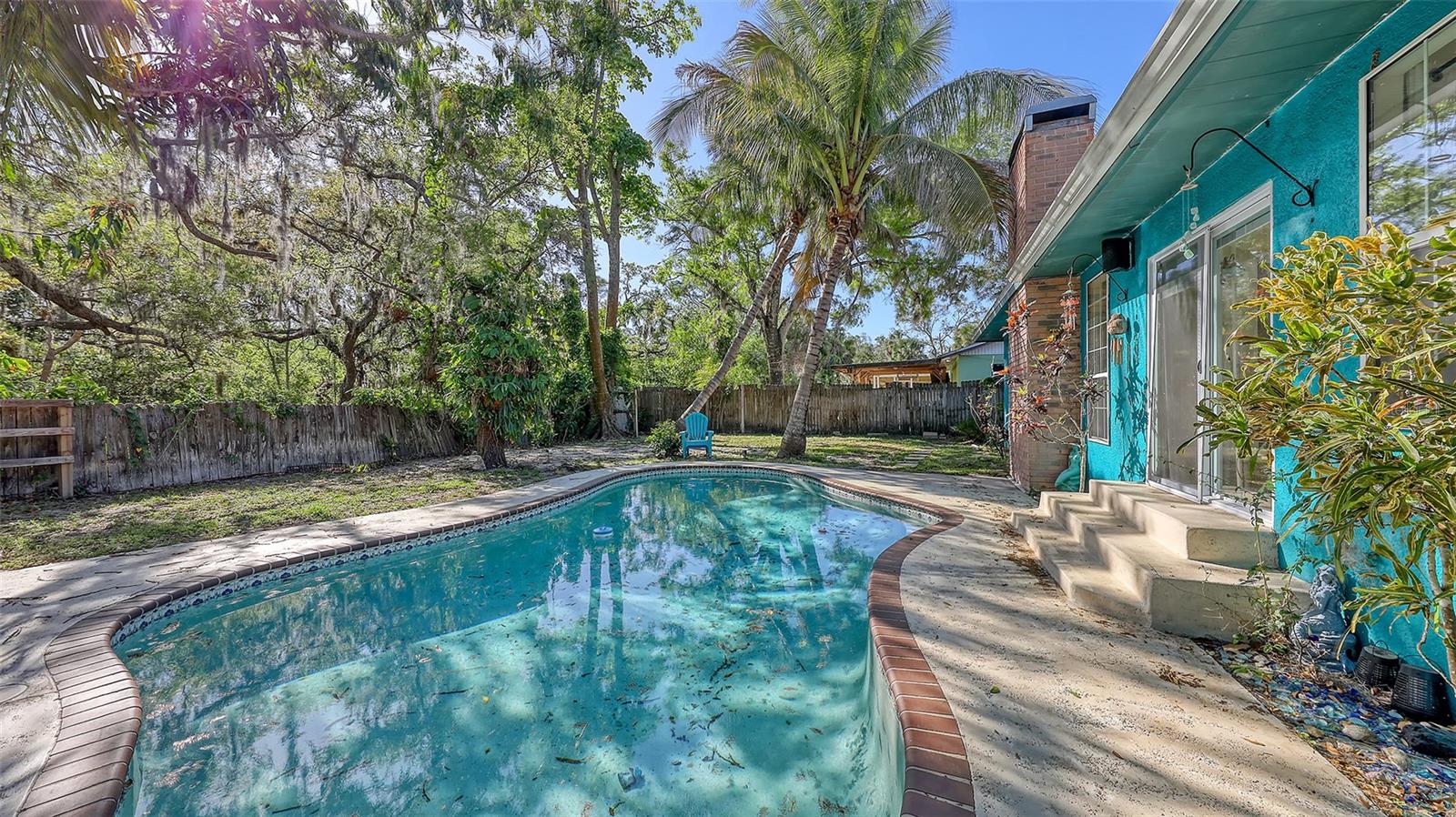 2261 LINWOOD DR, SARASOTA, FL, 34232