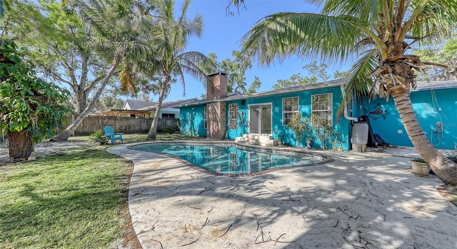 2261 LINWOOD DR, SARASOTA, FL, 34232