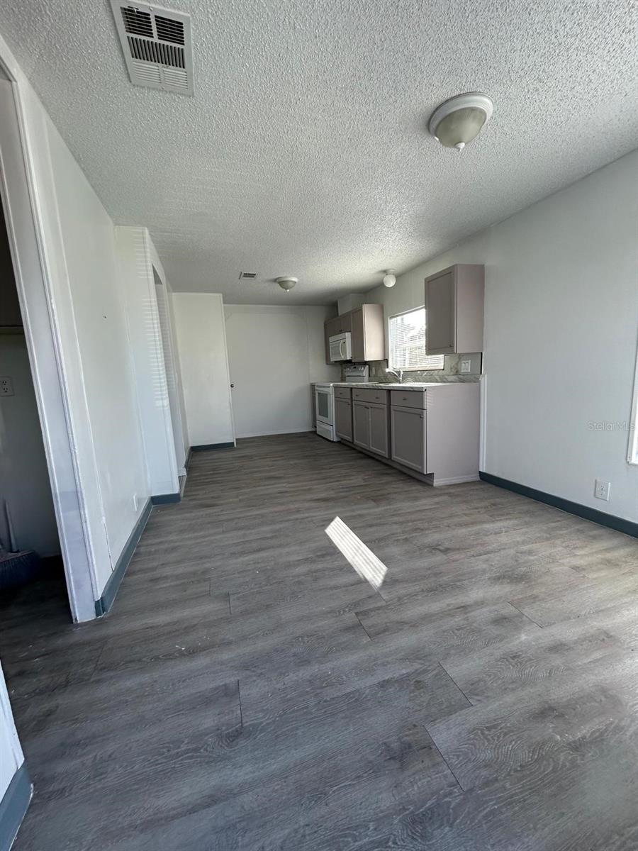 4501 MOBILAIRE DR, ORLANDO, FL, 32822