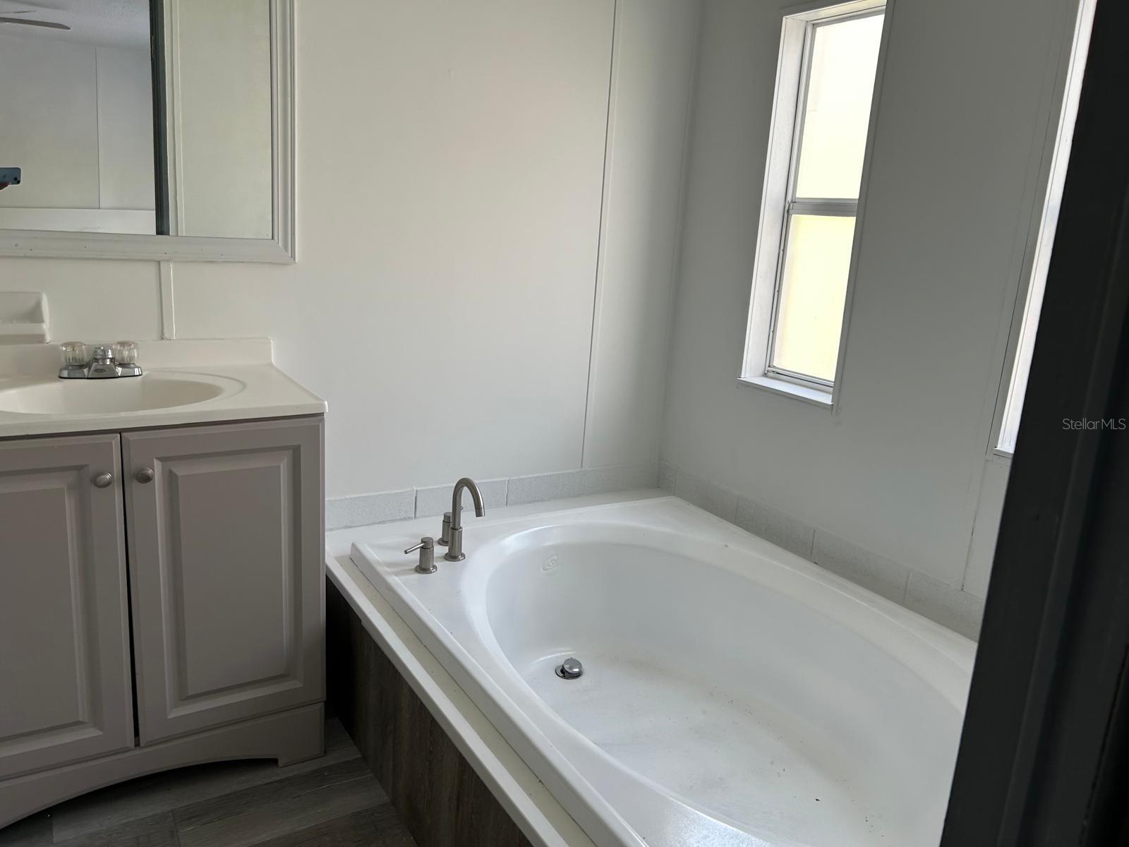 4501 MOBILAIRE DR, ORLANDO, FL, 32822