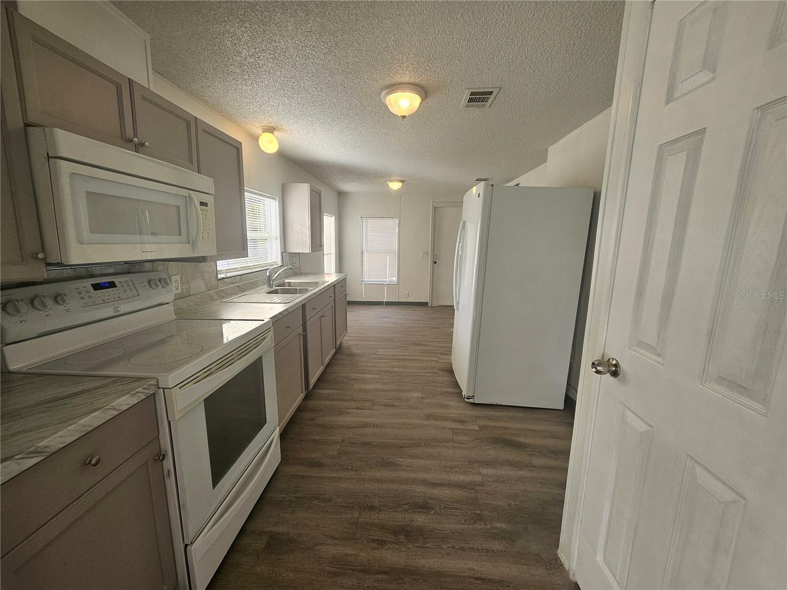 4501 MOBILAIRE DR, ORLANDO, FL, 32822
