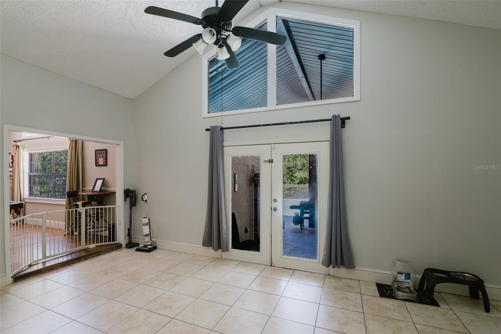 5551 NE 2ND LN, OCALA, FL, 34470
