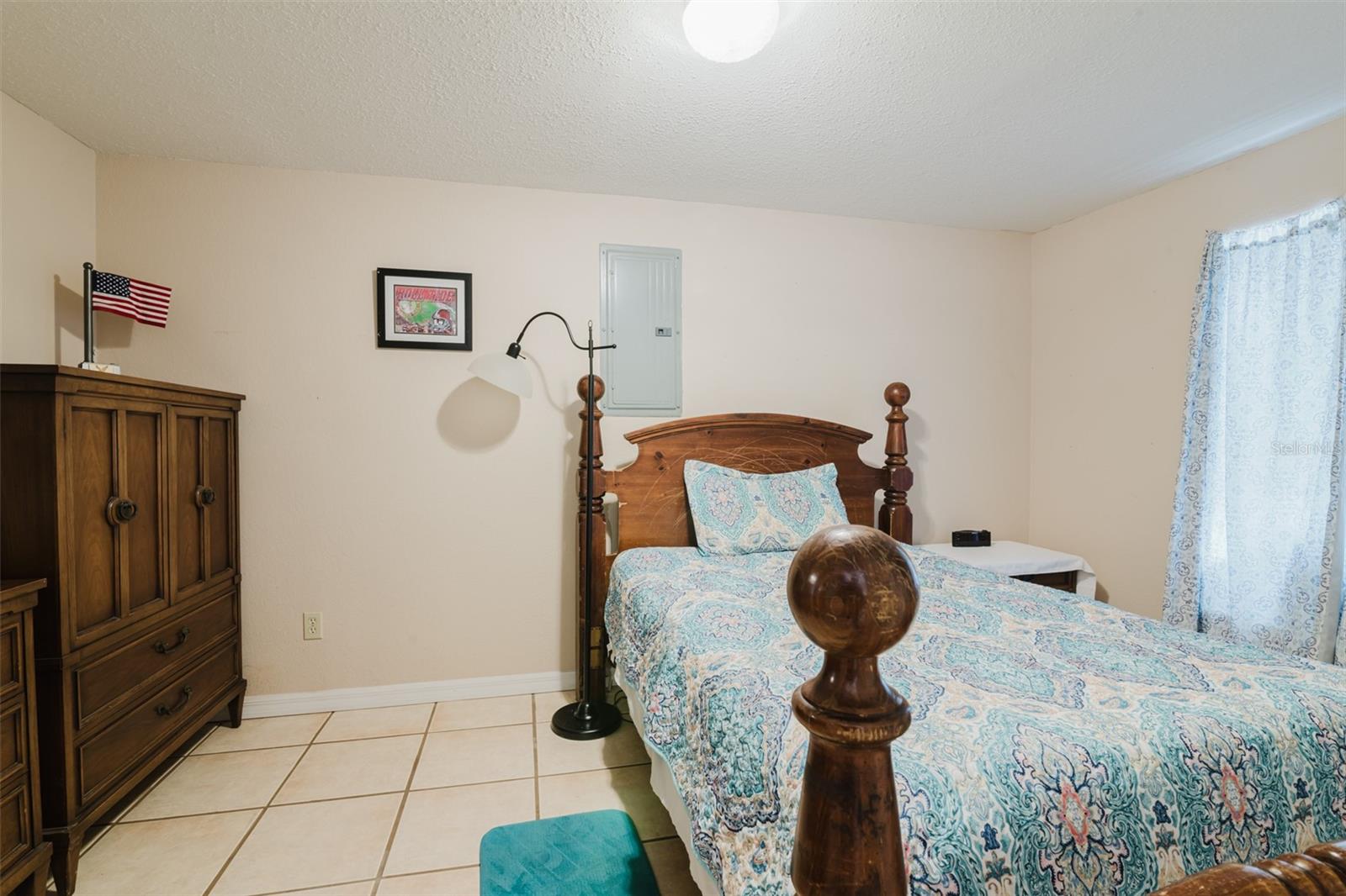 5551 NE 2ND LN, OCALA, FL, 34470