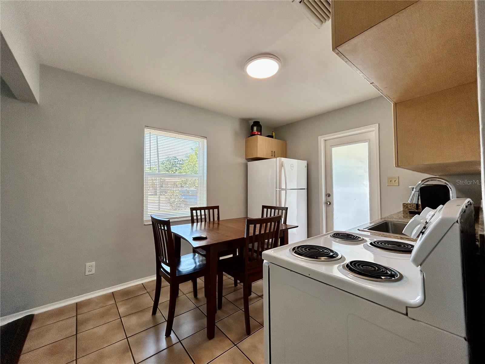 2161 8TH AVE N #1, ST PETERSBURG, FL, 33713