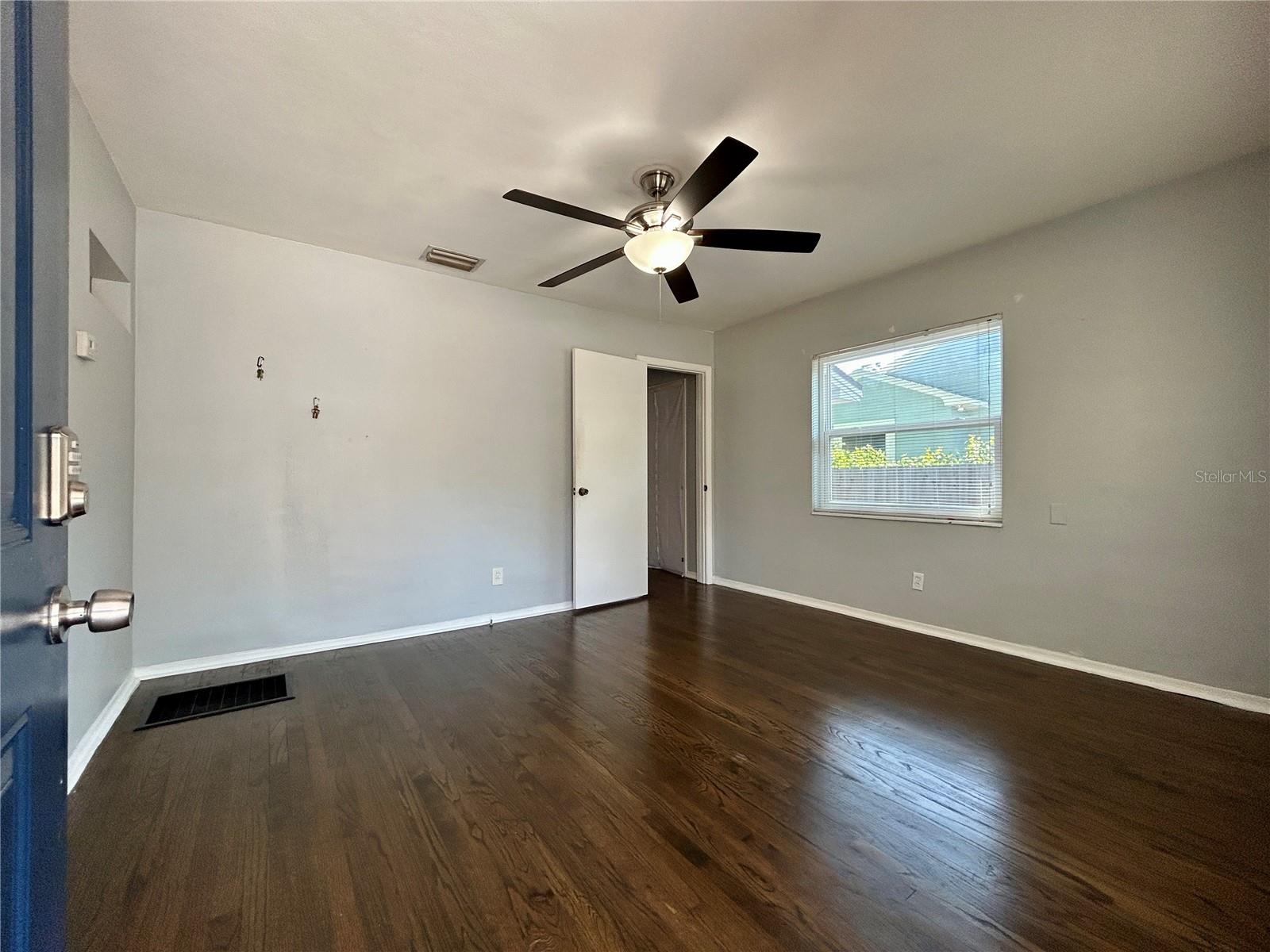 2161 8TH AVE N #1, ST PETERSBURG, FL, 33713