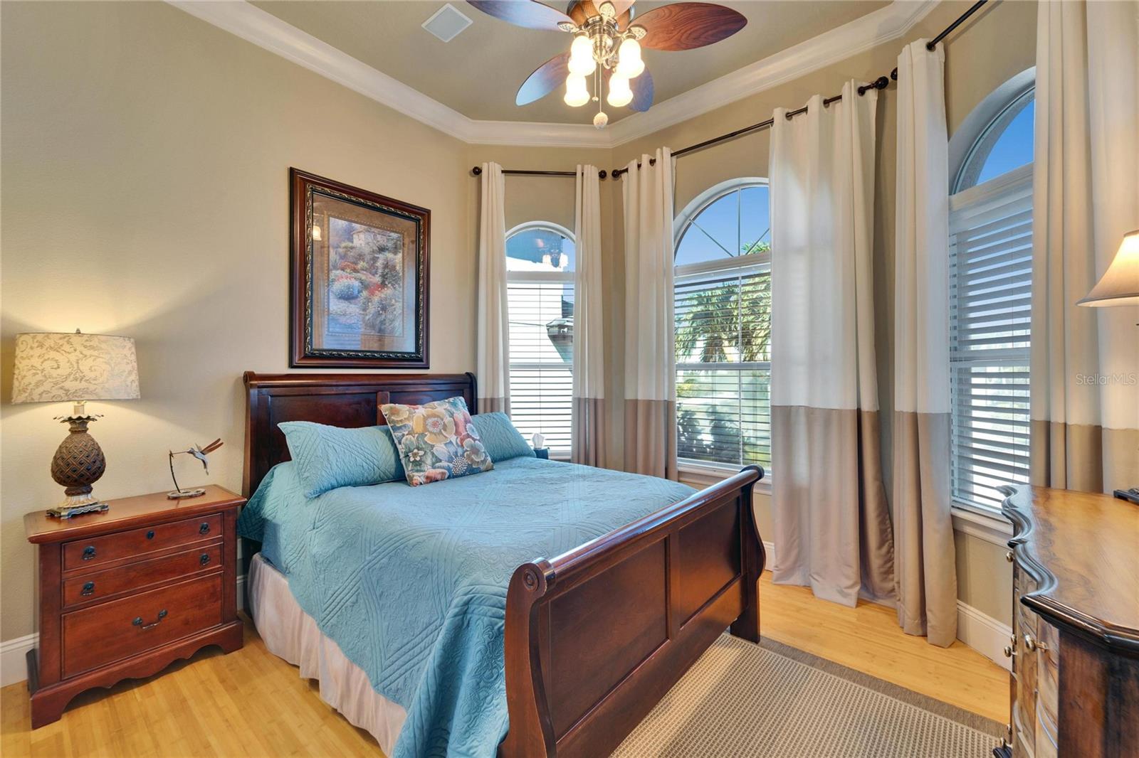 1408 ALHAMBRA DR, APOLLO BEACH, FL, 33572