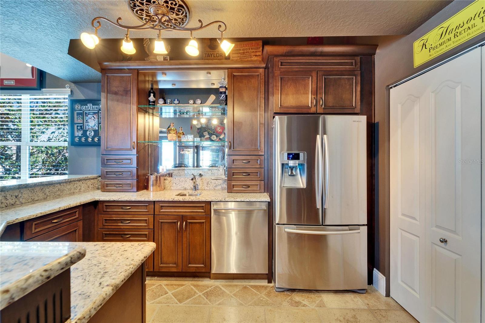 1408 ALHAMBRA DR, APOLLO BEACH, FL, 33572
