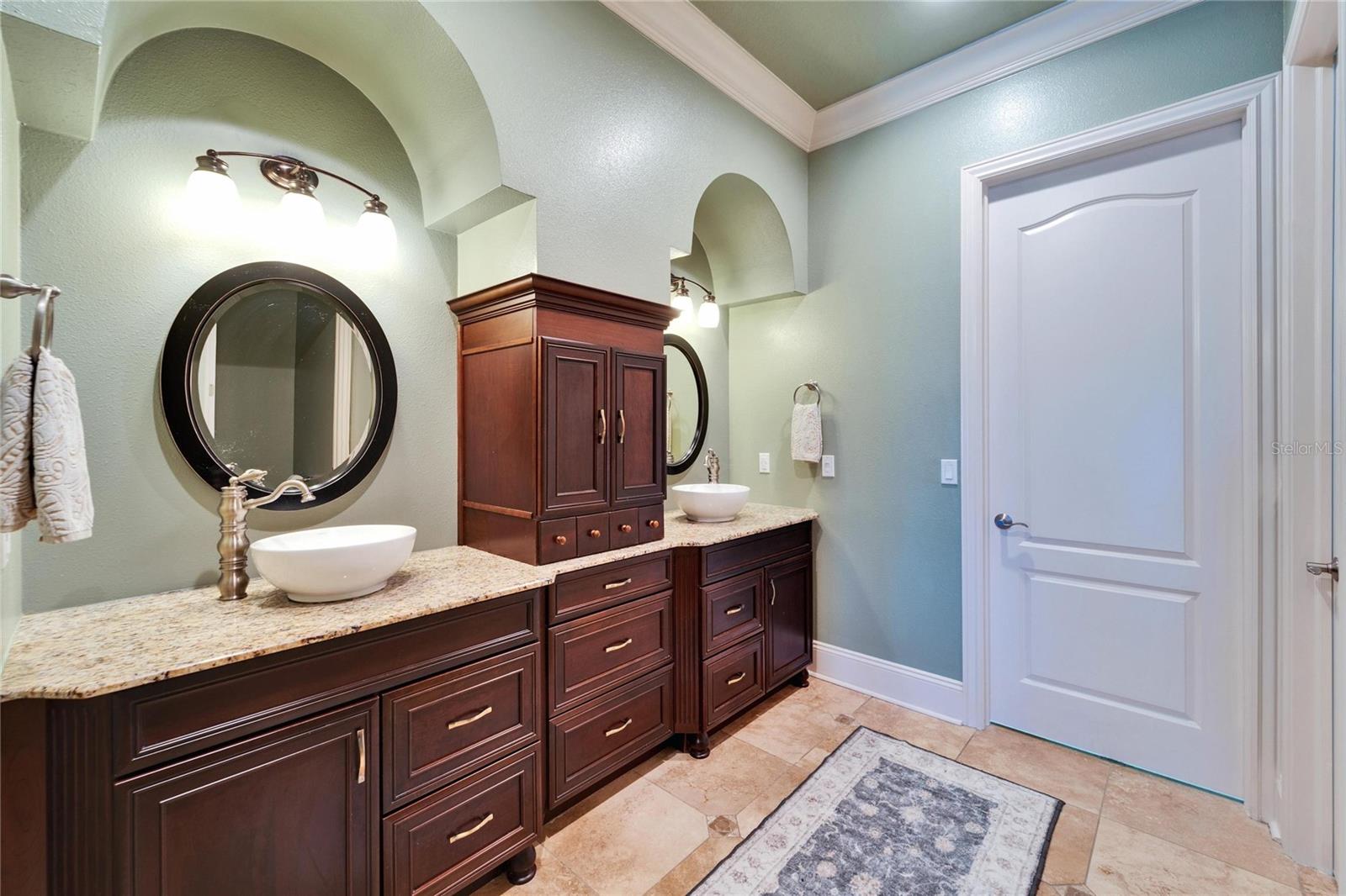 1408 ALHAMBRA DR, APOLLO BEACH, FL, 33572