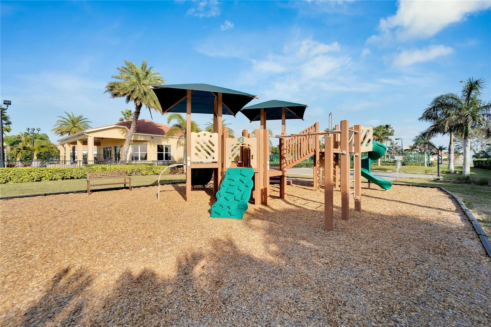 1408 ALHAMBRA DR, APOLLO BEACH, FL, 33572