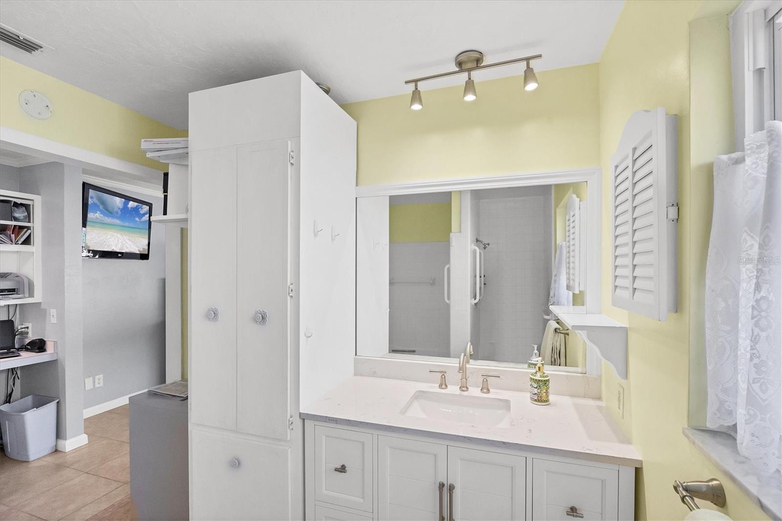 3363 SHEFFIELD CIR, SARASOTA, FL, 34239