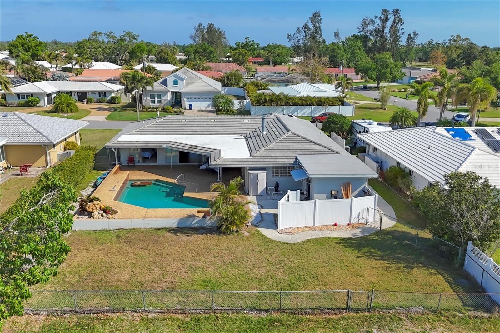 3363 SHEFFIELD CIR, SARASOTA, FL, 34239