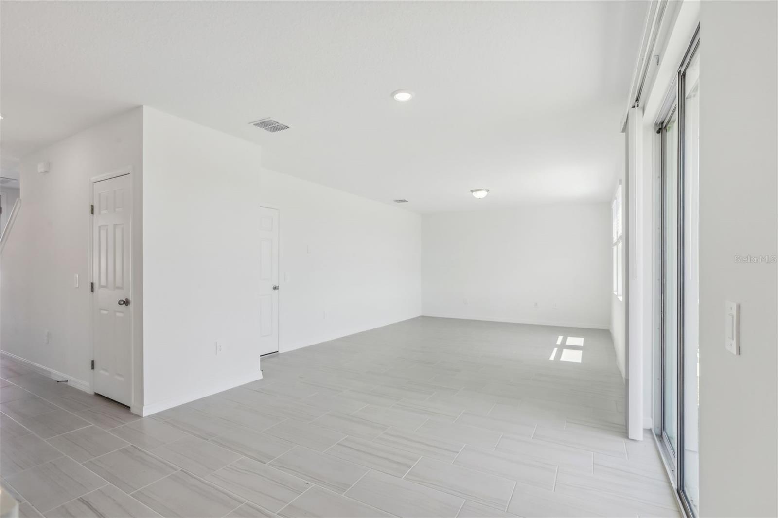 312 CASTLE DR, LAKE ALFRED, FL, 33850