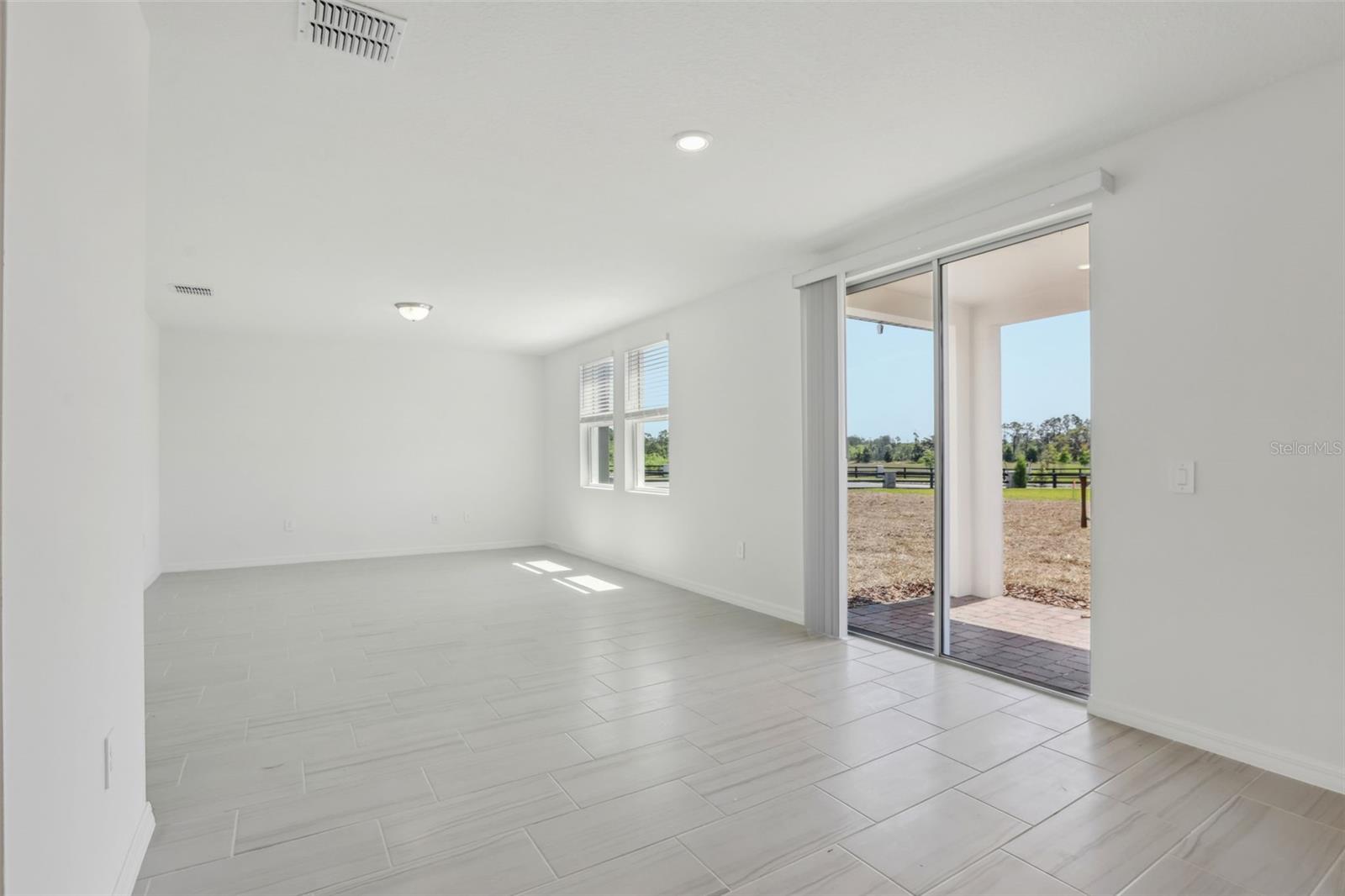 312 CASTLE DR, LAKE ALFRED, FL, 33850