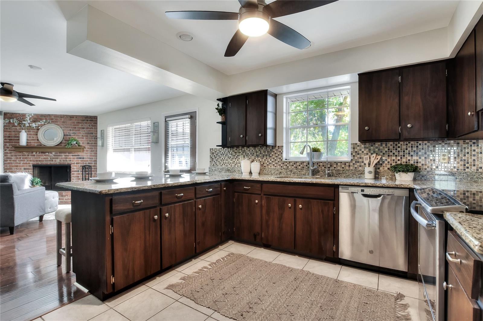 1655 JOHN ARTHUR WAY, LAKELAND, FL, 33803