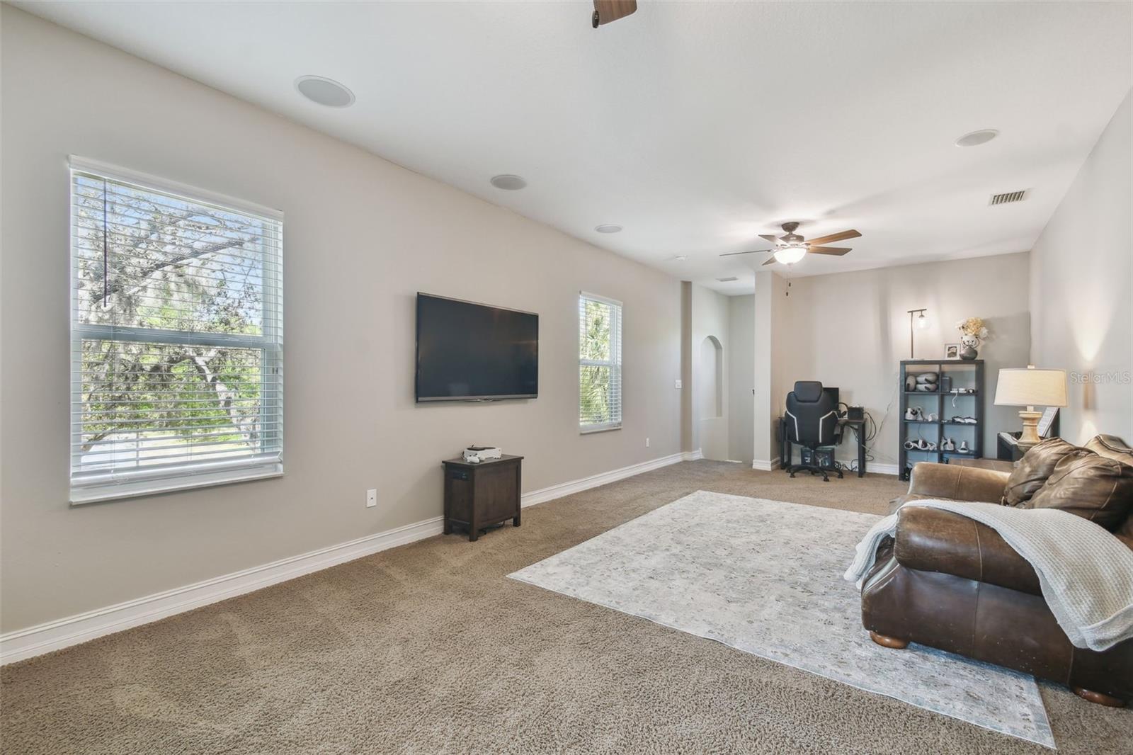 5111 LONGSPUR CT, LITHIA, FL, 33547