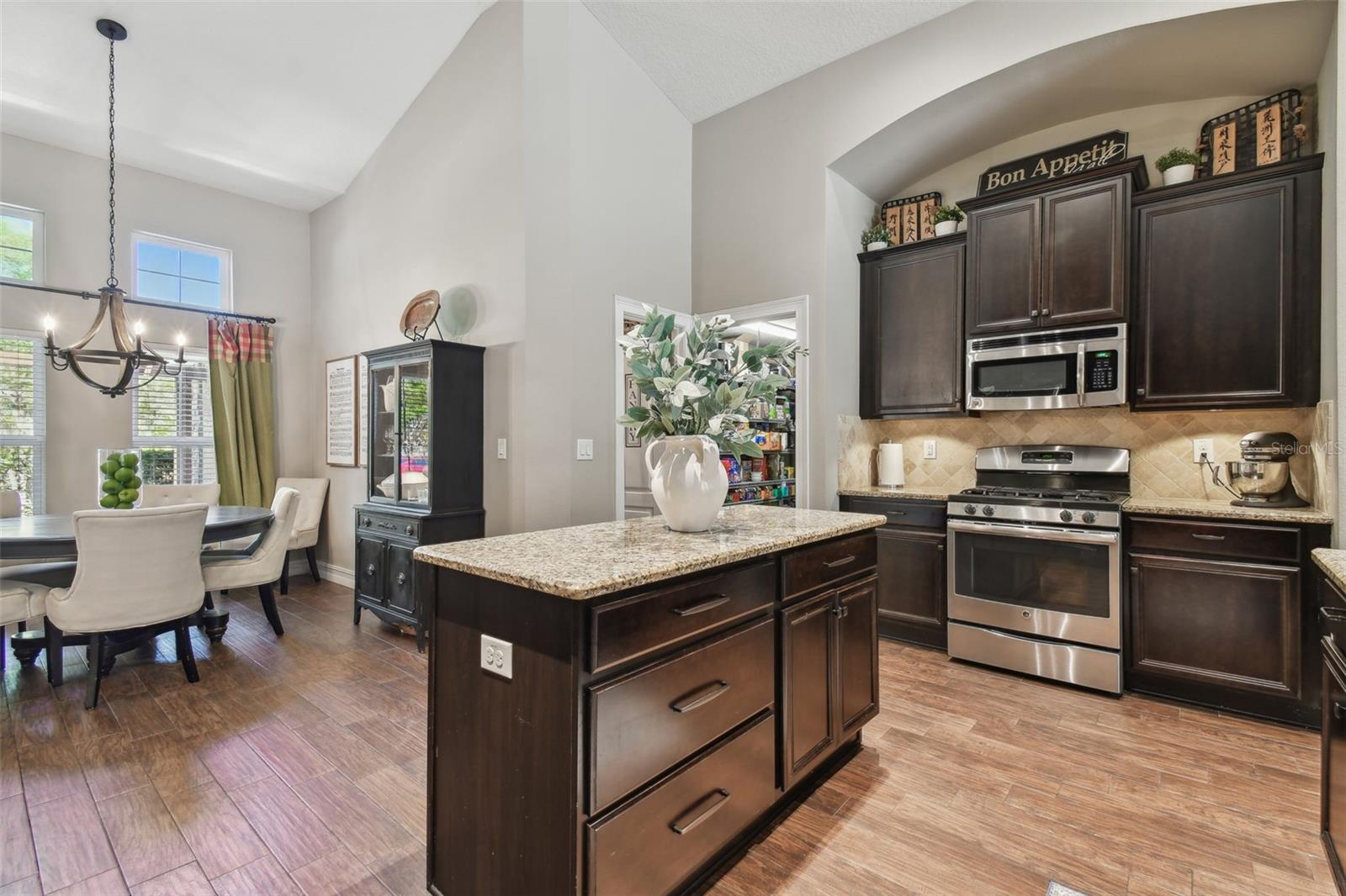 5111 LONGSPUR CT, LITHIA, FL, 33547