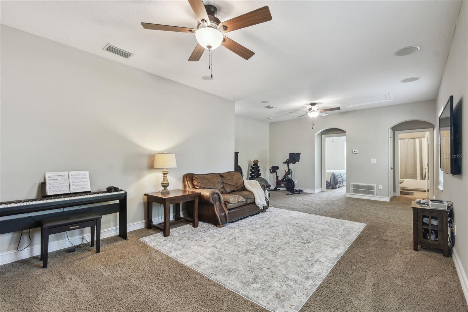 5111 LONGSPUR CT, LITHIA, FL, 33547