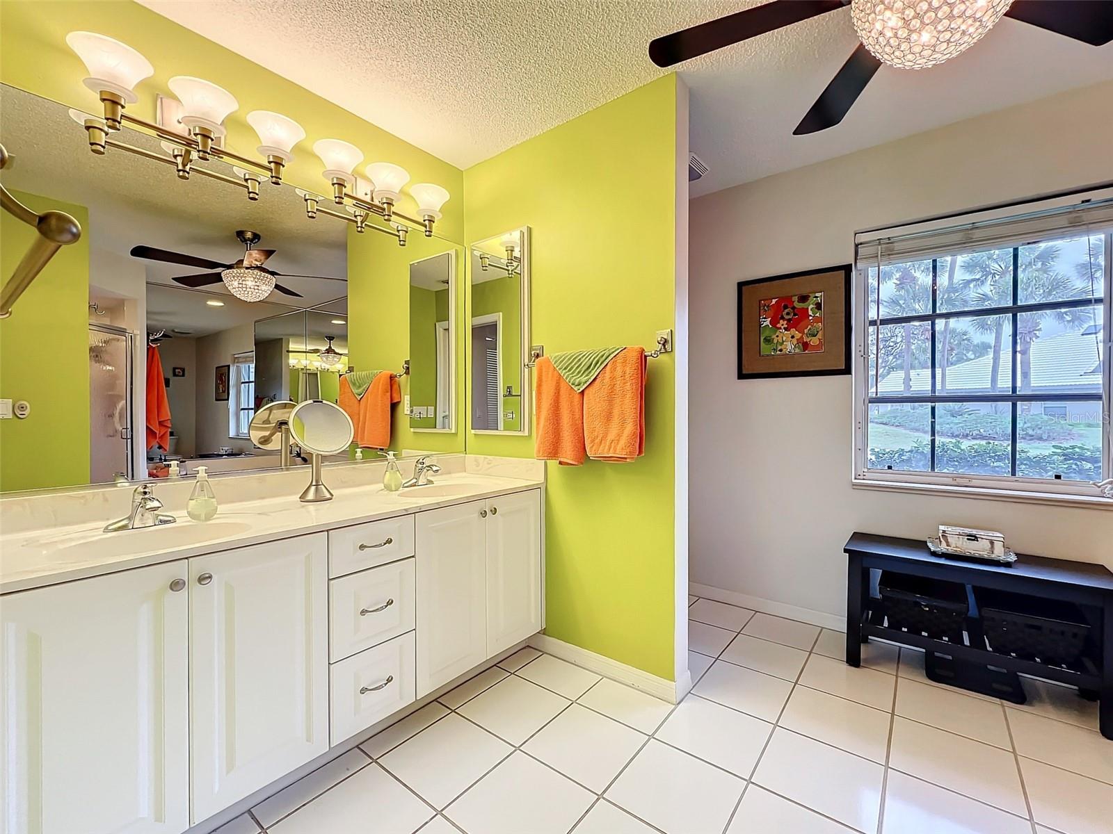 1447 GLENEAGLES DR, VENICE, FL, 34292