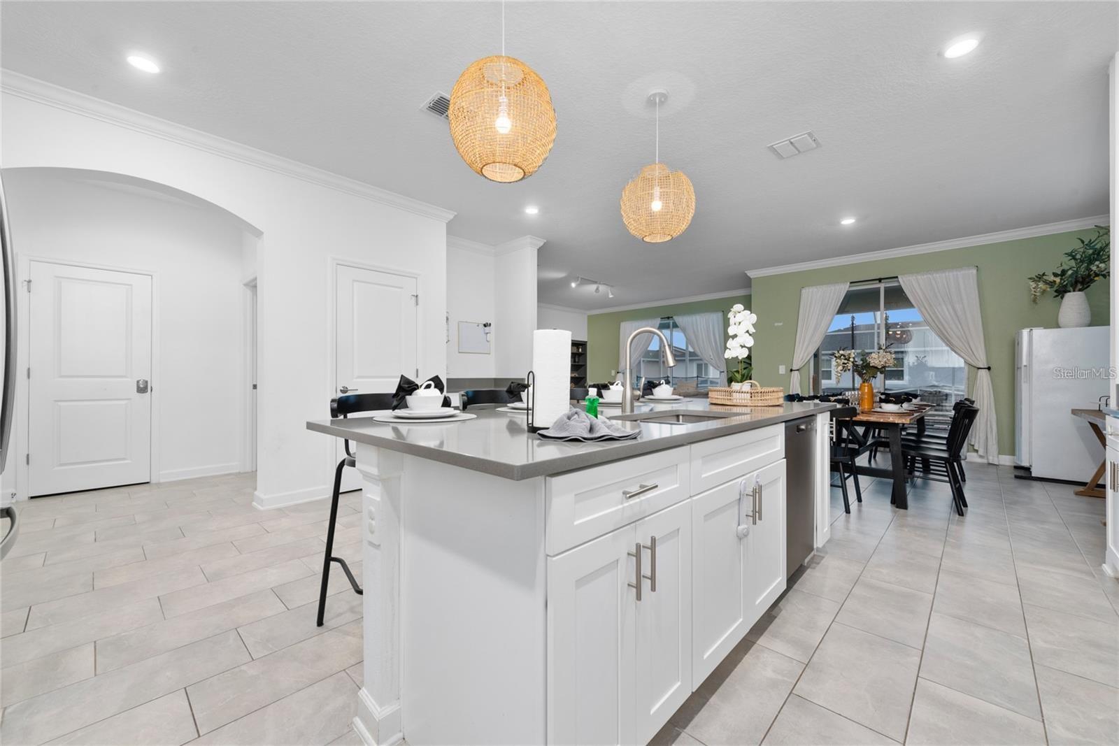 9123 SOMMERSET HILLS DR, DAVENPORT, FL, 33896