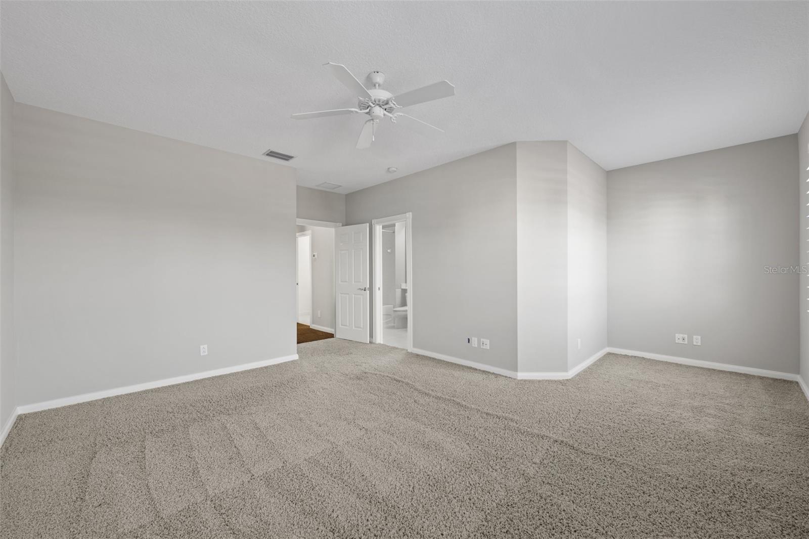 7665 BERGAMO AVE, SARASOTA, FL, 34238