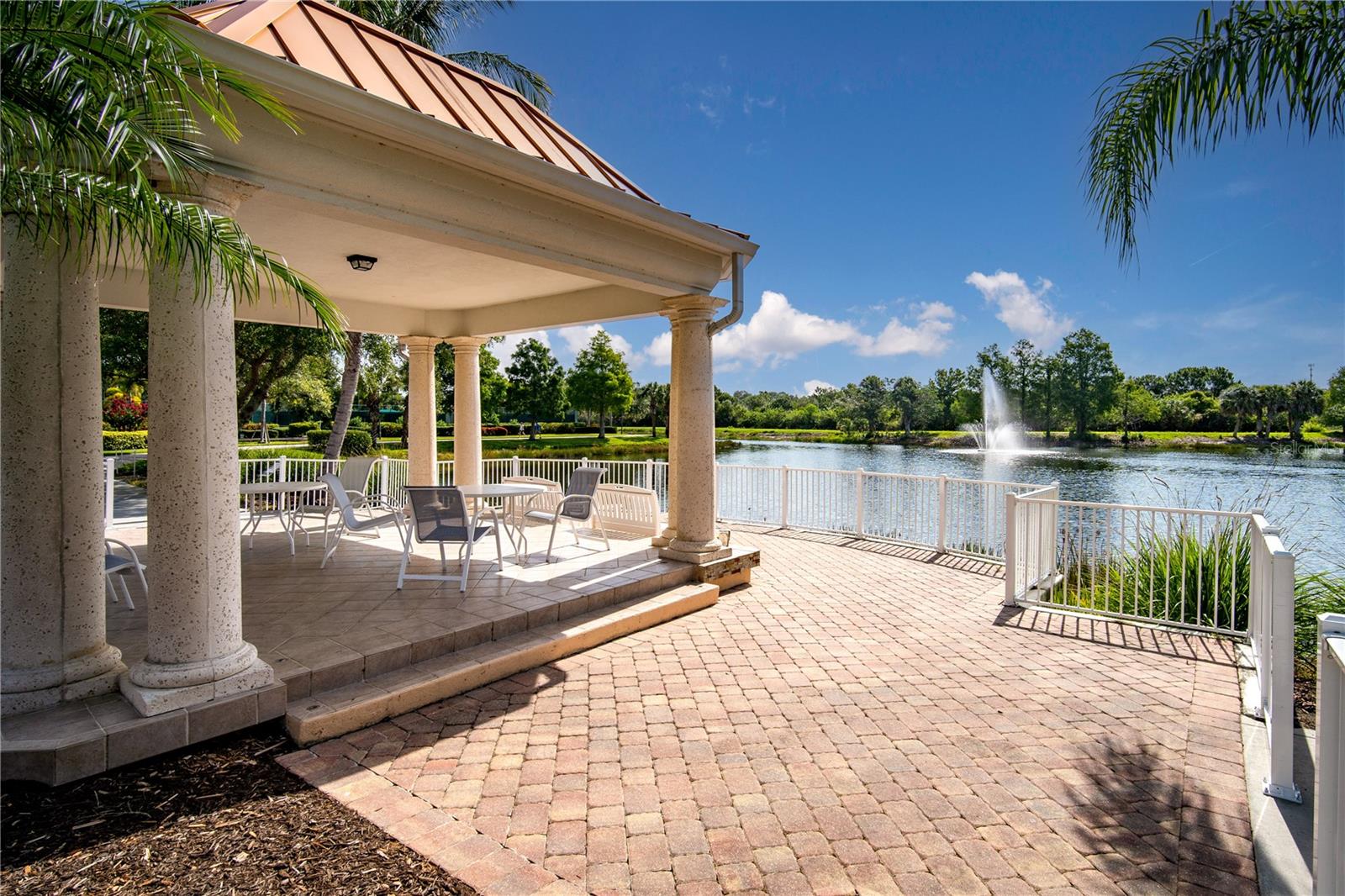 7665 BERGAMO AVE, SARASOTA, FL, 34238
