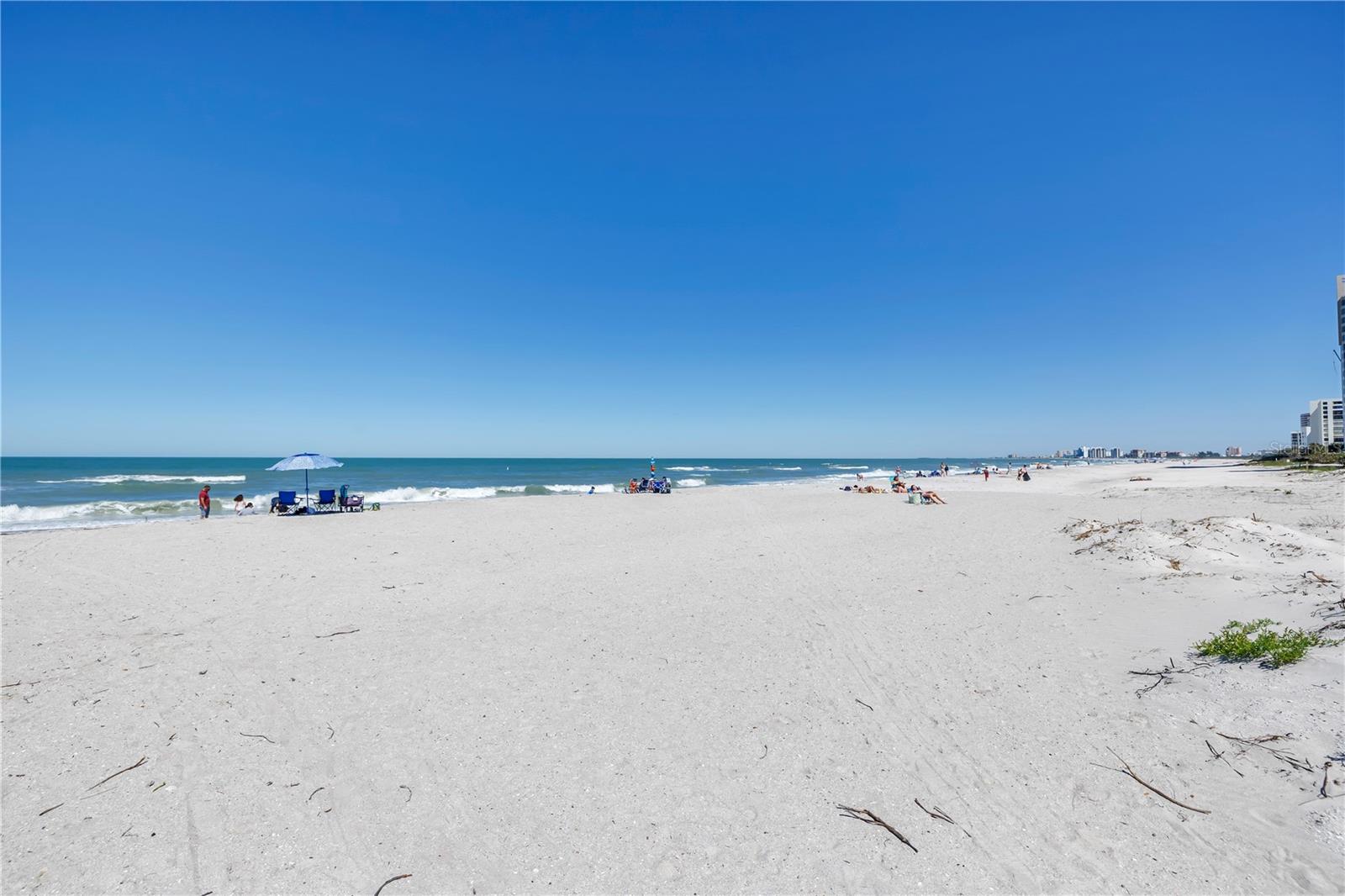 140 MARINA DEL REY CT, CLEARWATER BEACH, FL, 33767
