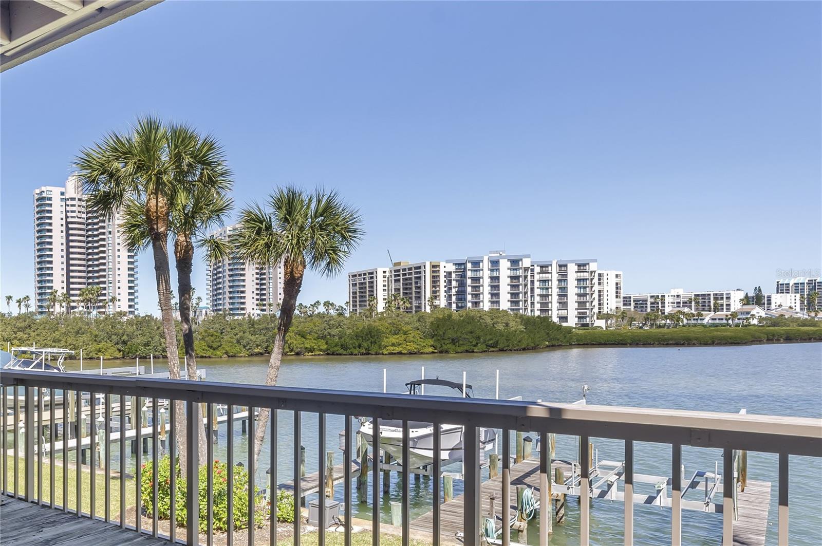 140 MARINA DEL REY CT, CLEARWATER BEACH, FL, 33767