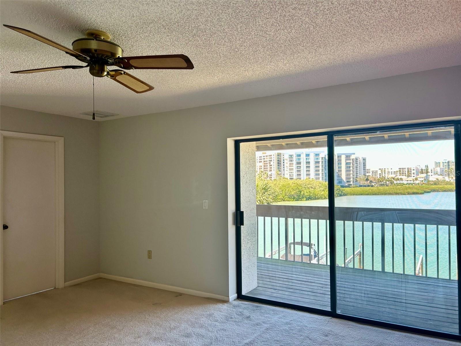 140 MARINA DEL REY CT, CLEARWATER BEACH, FL, 33767