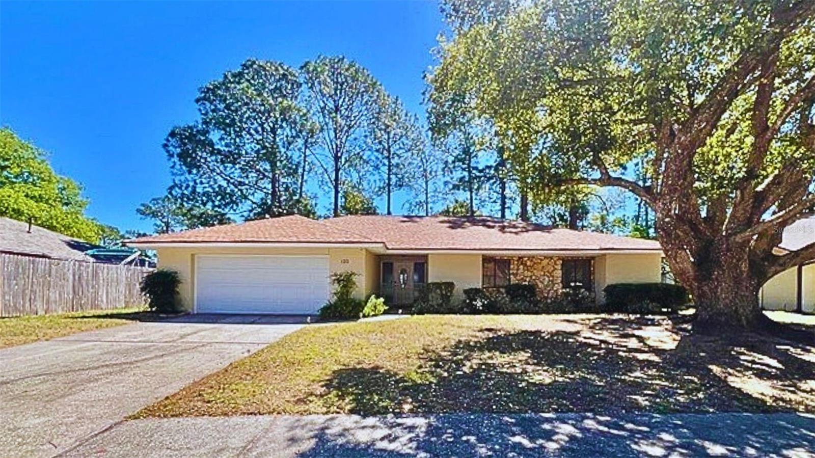 120 FAIRWAY TEN DR, CASSELBERRY, FL, 32707