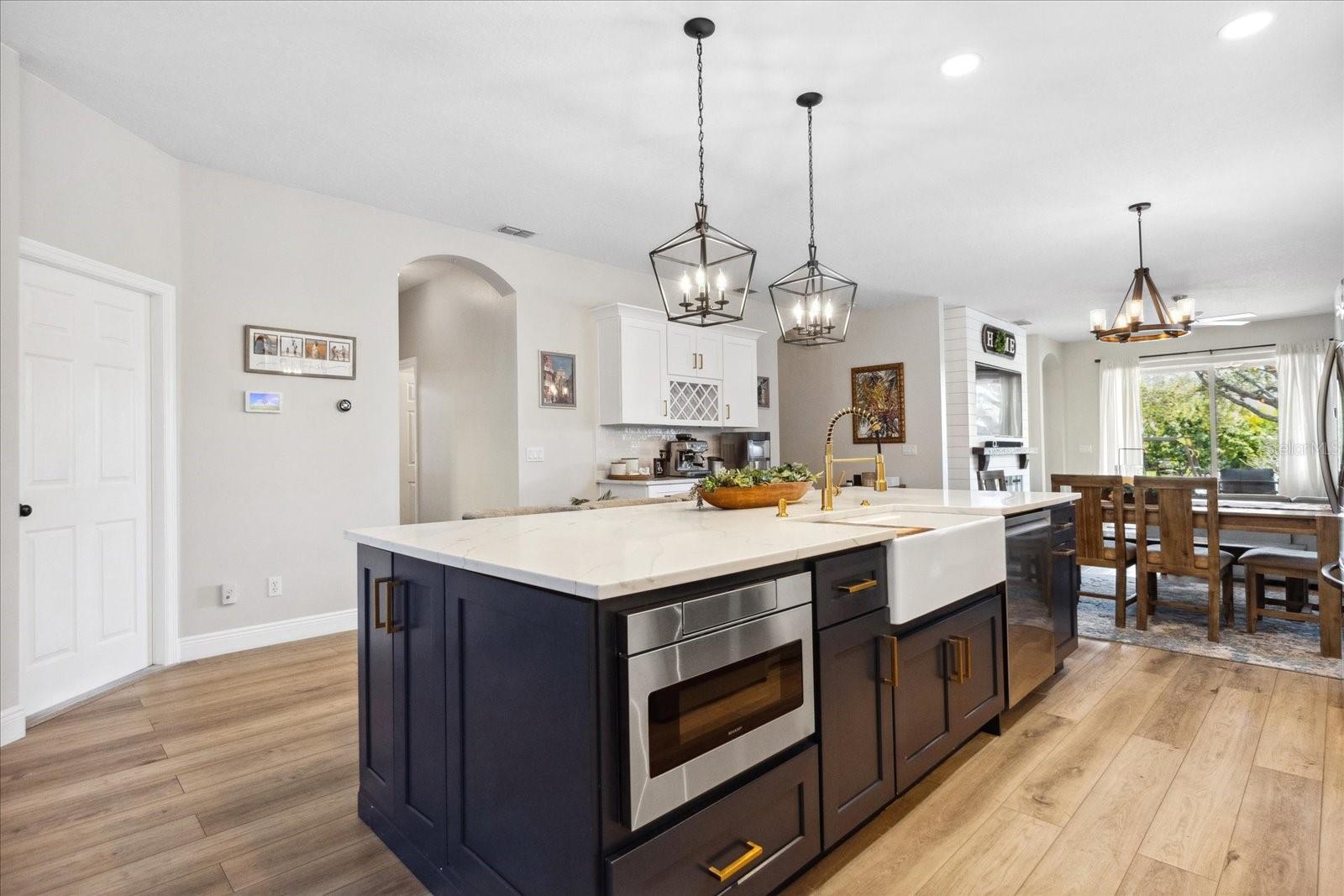 2315 CYPRESS TRACE CIR, ORLANDO, FL, 32825